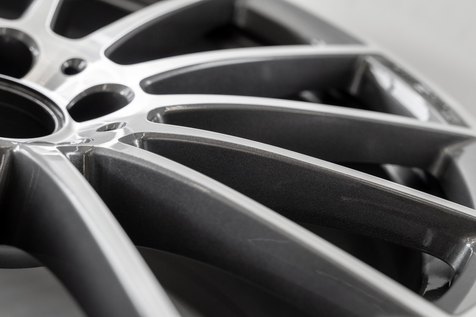 Mercedes S500 S580 20" inch Front rim OEM 2022-2025 Genuine Original AMG wheel - Image 12