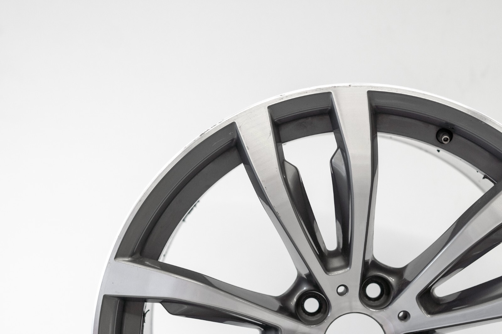 BMW X5 X6 20" inch Rear Rim OEM 2012 2013 2014 2015 2016 2017 2018 469 wheel – Image 3