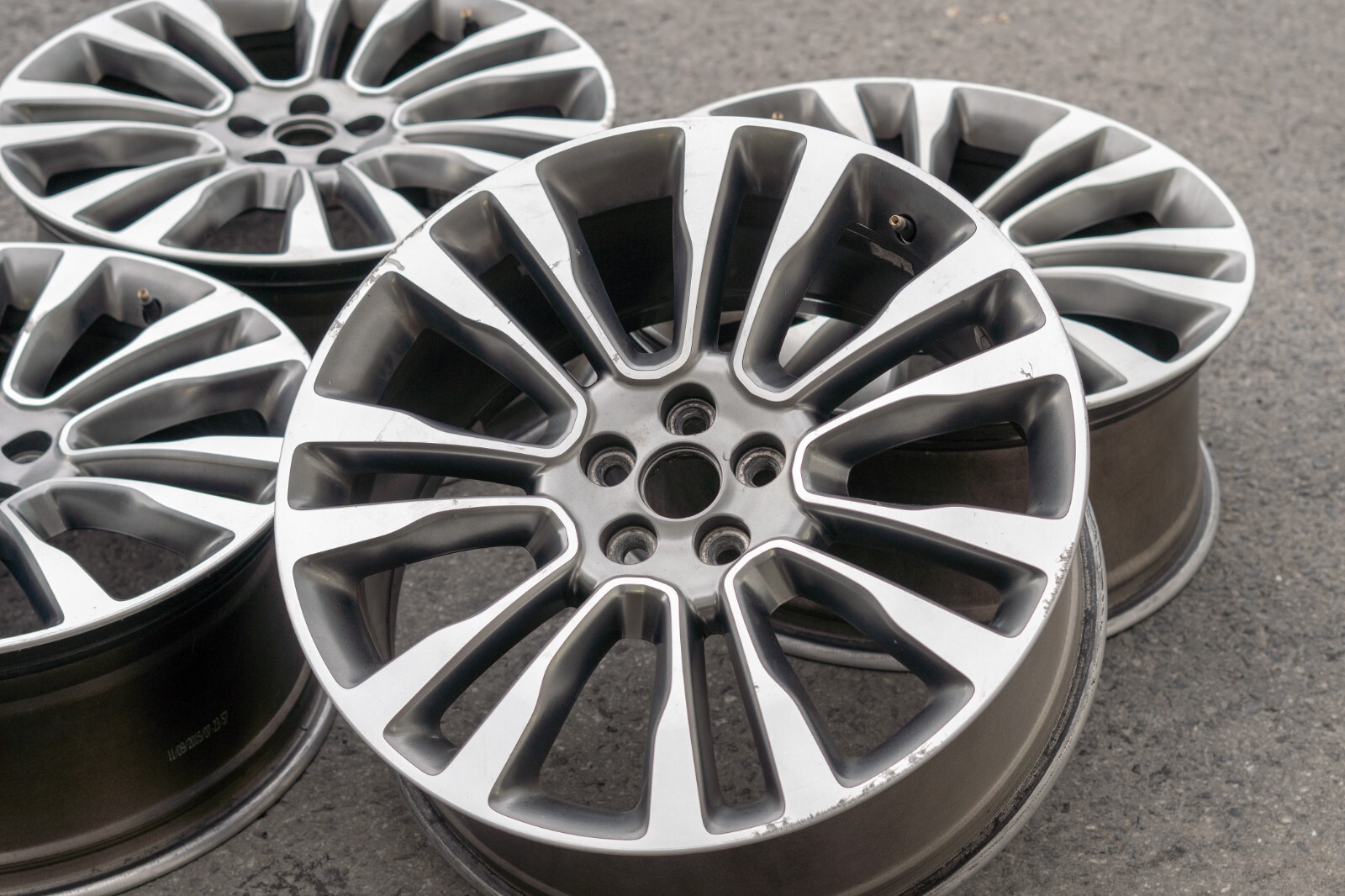 Lincoln Continental 20" inch rim OEM 2017 2018 2019 2020 Genuine Original Wheel – Image 3