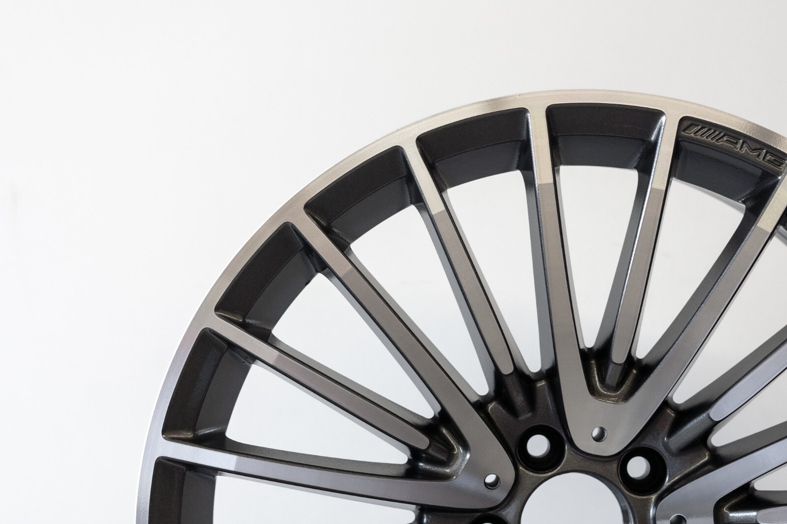 Mercedes S500 S580 21" inch Front rim OEM 2022 2023 Genuine Original wheel 65605 - Image 3