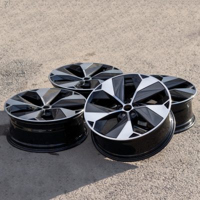 Jaguar I-Pace 22" inch rim OEM 2019 2020 2021 2022 Original Carbon wheel SET