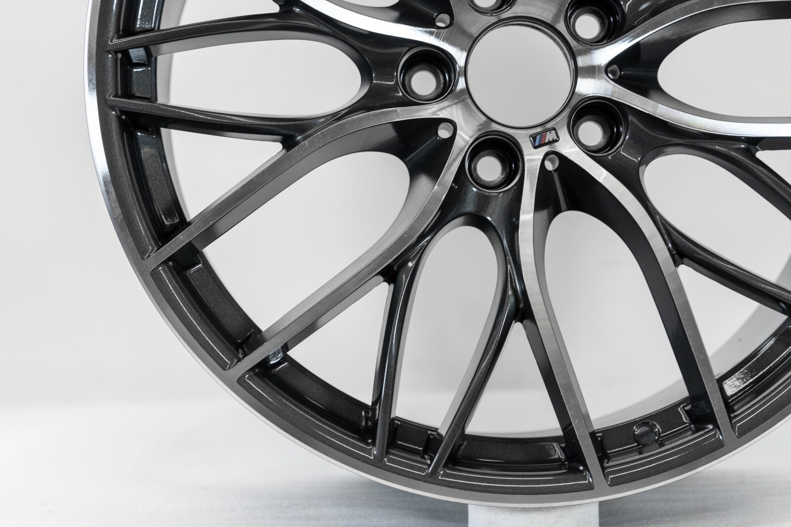 BMW 335i 340i 435i 440i 20" inch Front rim OEM 2015 2016 2017 2018 Wheel 405 – Image 5