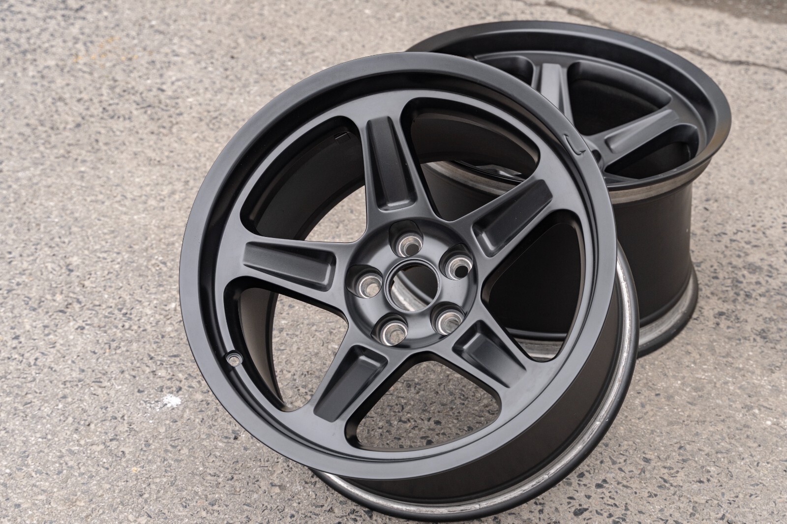 Dodge Challenger Demon 18" inch rim OEM 2018 Genuine Original Forged wheel PAIR – Image 4