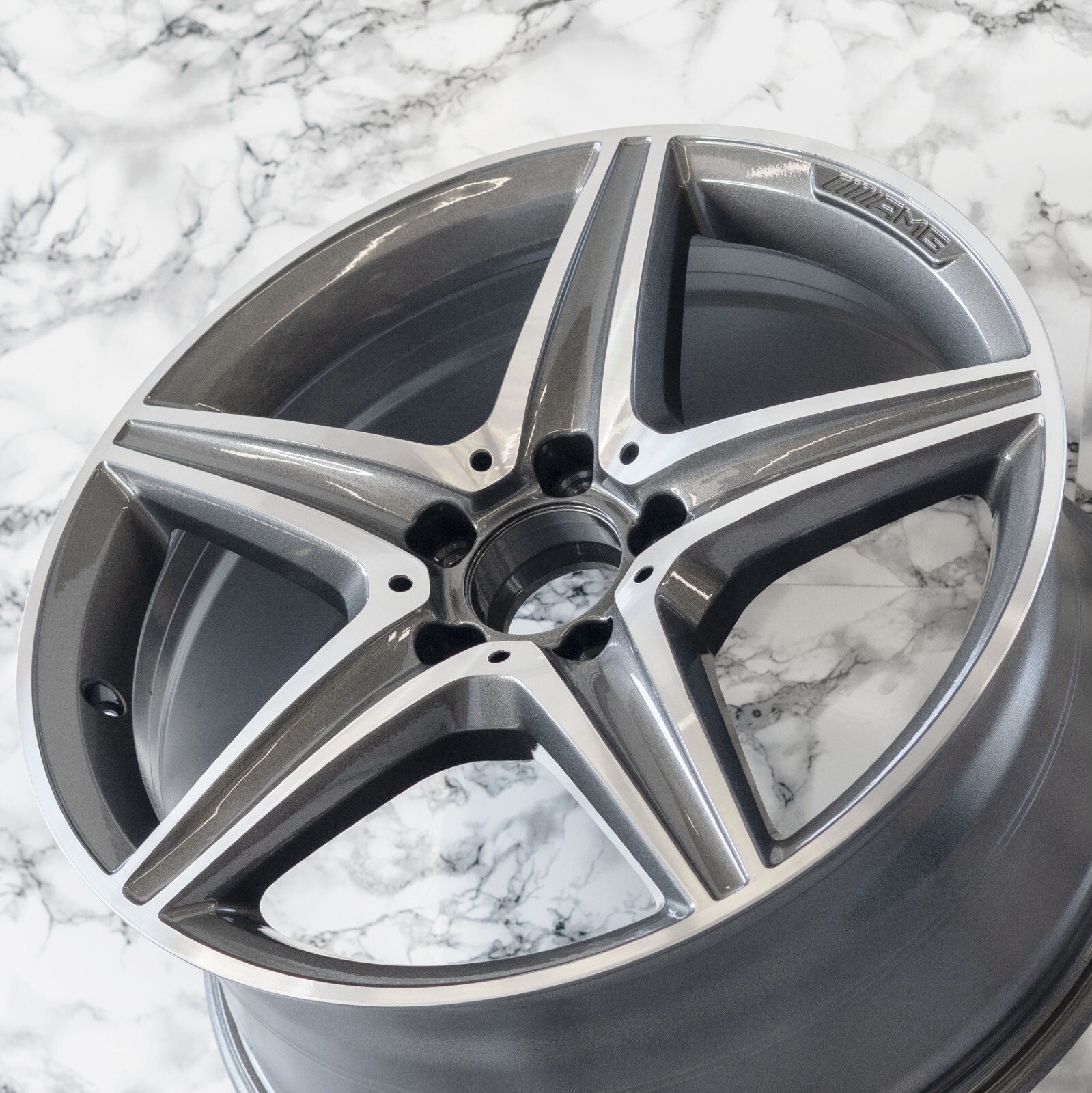 Mercedes E300 E400 18" inch Front Rim OEM 2017 2018 2019 2020 Genuine wheel