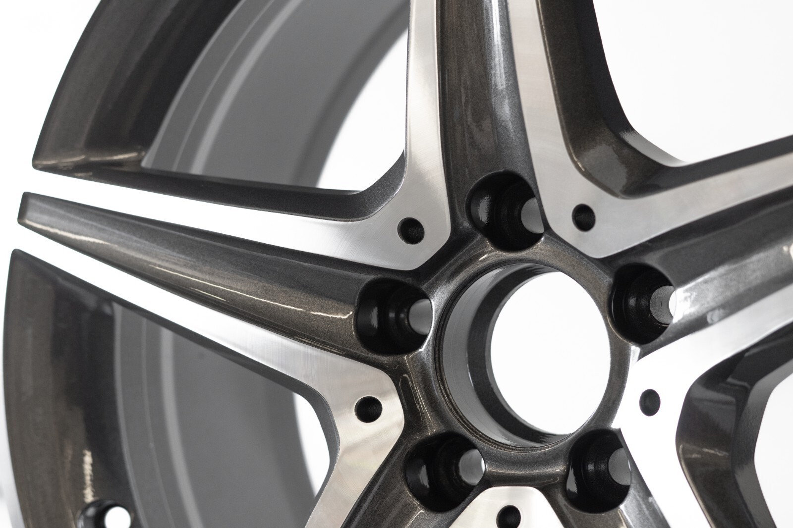 Mercedes E300 E400 18" inch Front Rim OEM 2017 2018 2019 2020 Genuine wheel - Image 7