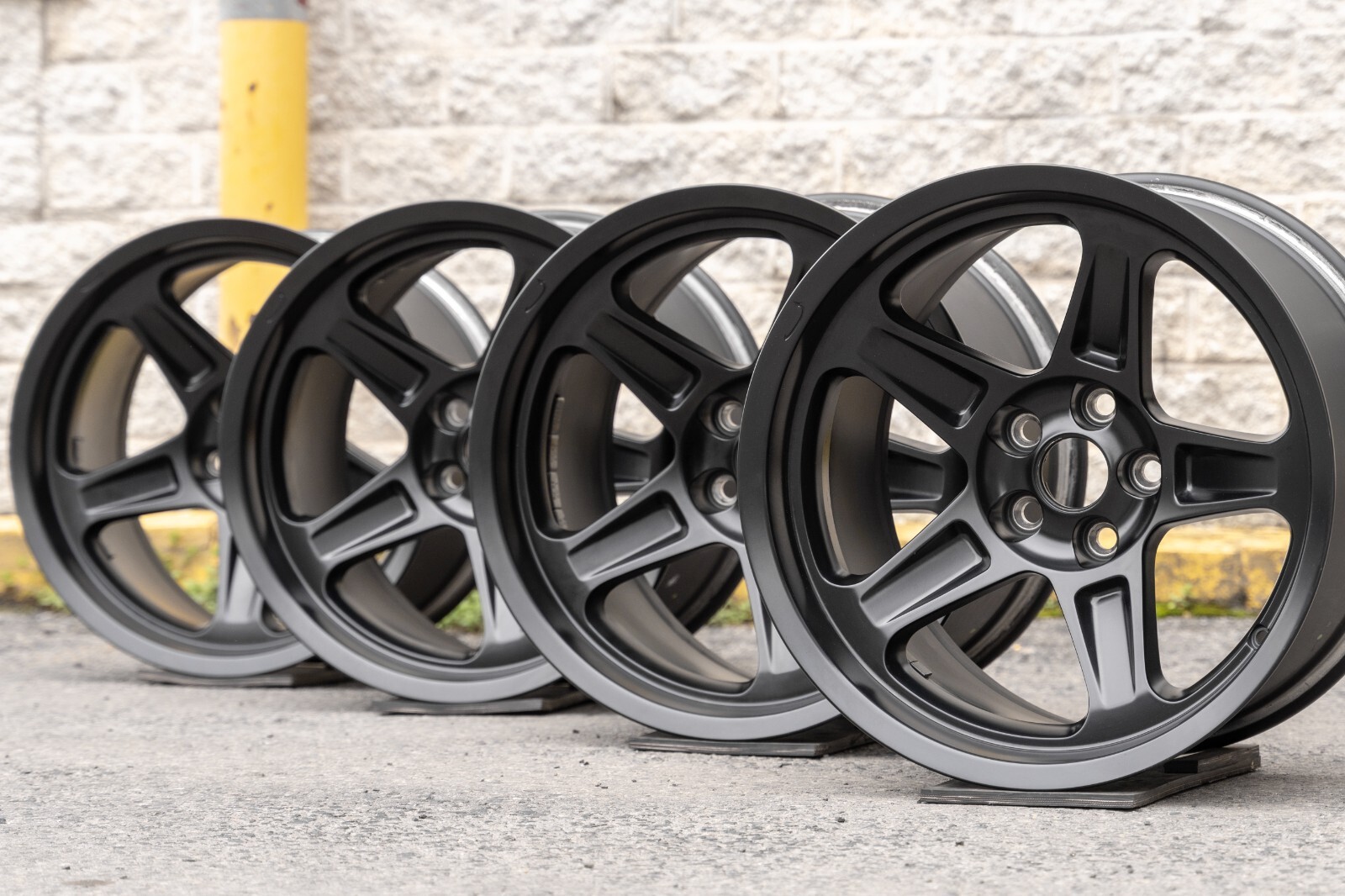Dodge Challenger Demon 18" inch rim OEM 2018 Genuine Original Forged wheel SET – Image 3