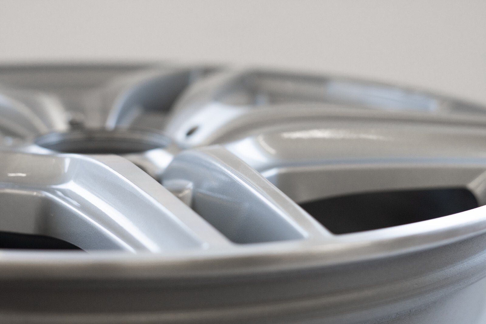 Mercedes C300 C350 18" inch REAR rim OEM 2008 2009 2010 2011 2012-2015 AMG wheel - Image 7