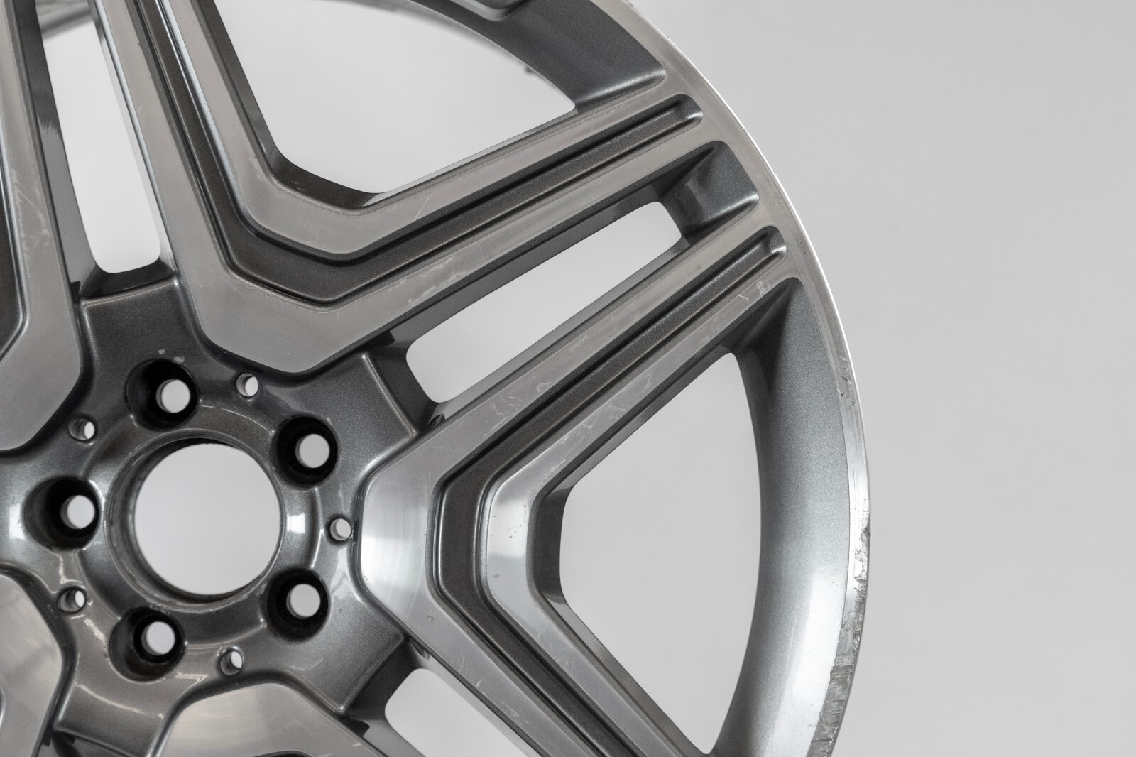 Mercedes ML63 AMG 21" inch rim OEM 2012 2013 2014 2015 Genuine Factory Wheel - Image 4