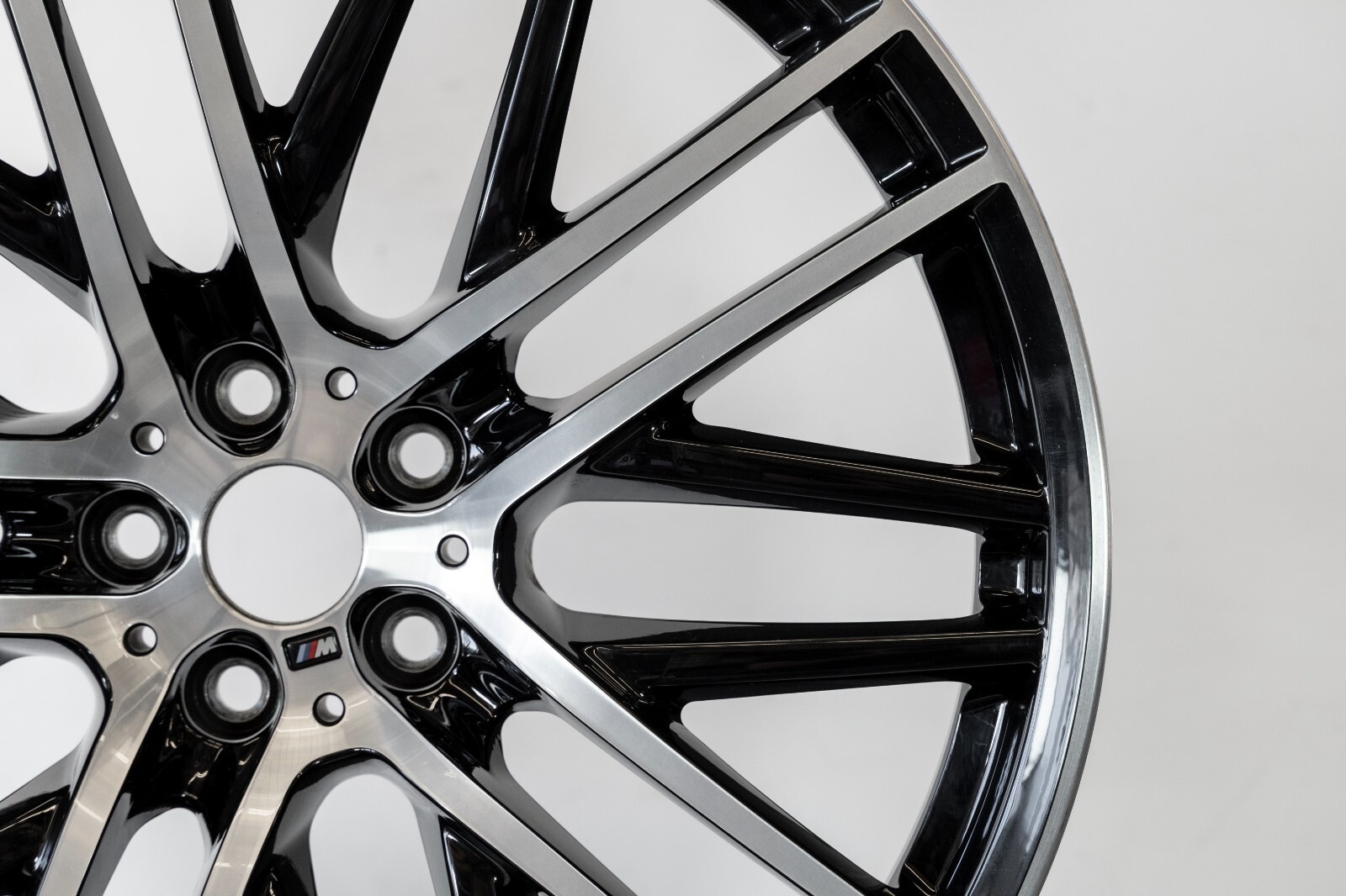 BMW 740i 750i 21" inch Rear rim OEM 2016 2017 2018 2019 2020 Genuine Wheel 650M – Image 4
