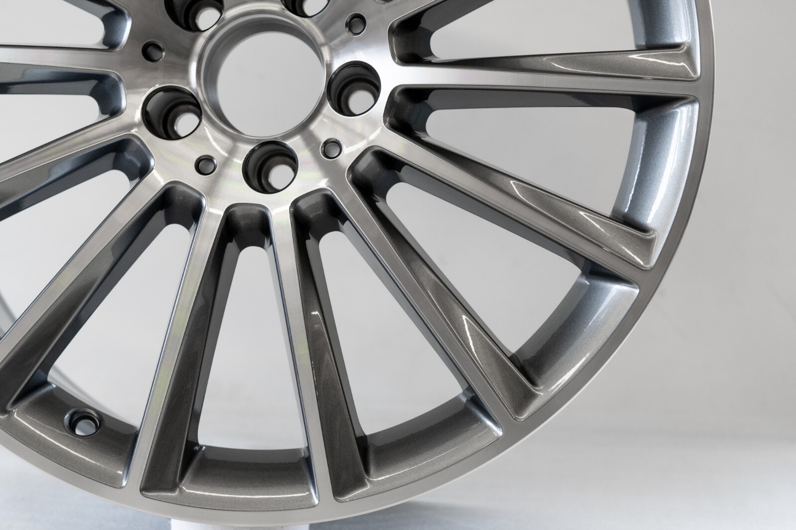 Mercedes C450 C43 AMG 19" inch Front rim 2016 2017 2018 2019 OEM Original wheel - Image 5