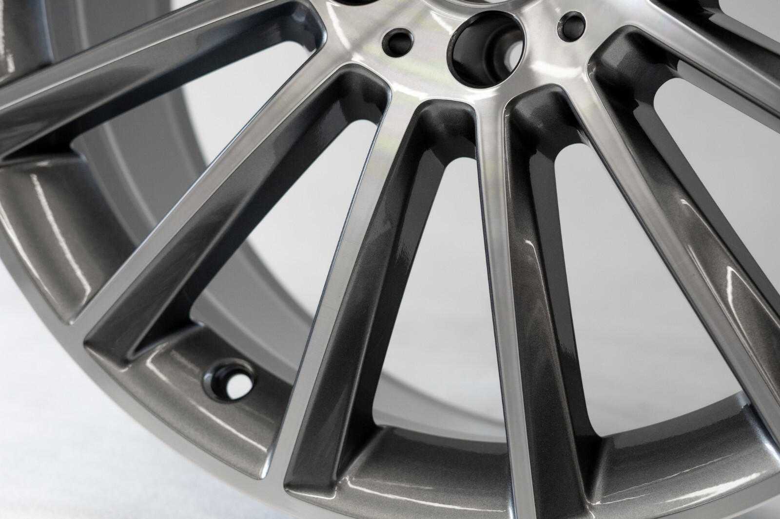 Mercedes C450 C43 AMG 19" inch Front rim 2016 2017 2018 2019 OEM Original wheel - Image 6