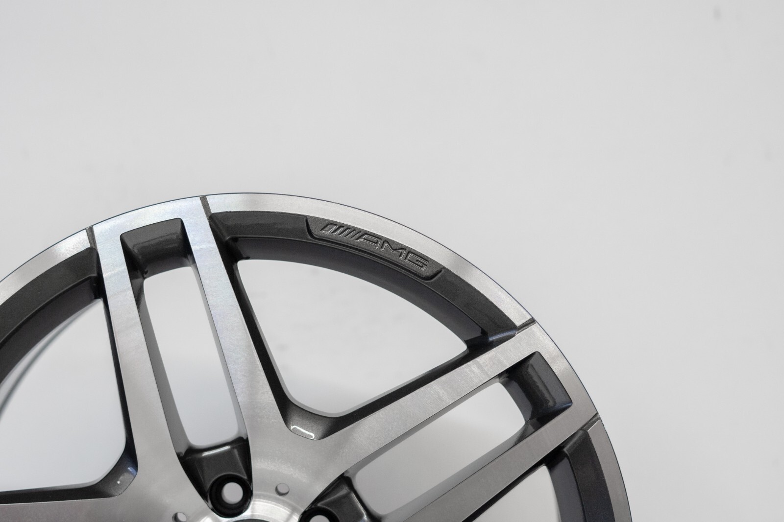 Mercedes S400 S550 19" inch Rear rim OEM 2014 2015 2016 2017 2018 Original wheel - Image 3