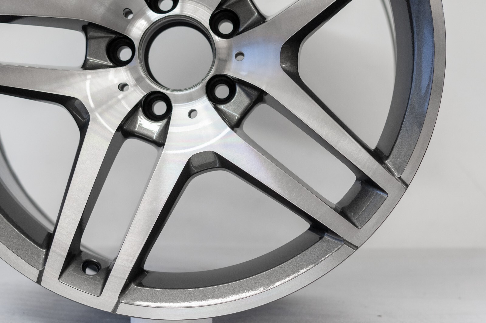 Mercedes S400 S550 19" inch Rear rim OEM 2014 2015 2016 2017 2018 Original wheel - Image 5