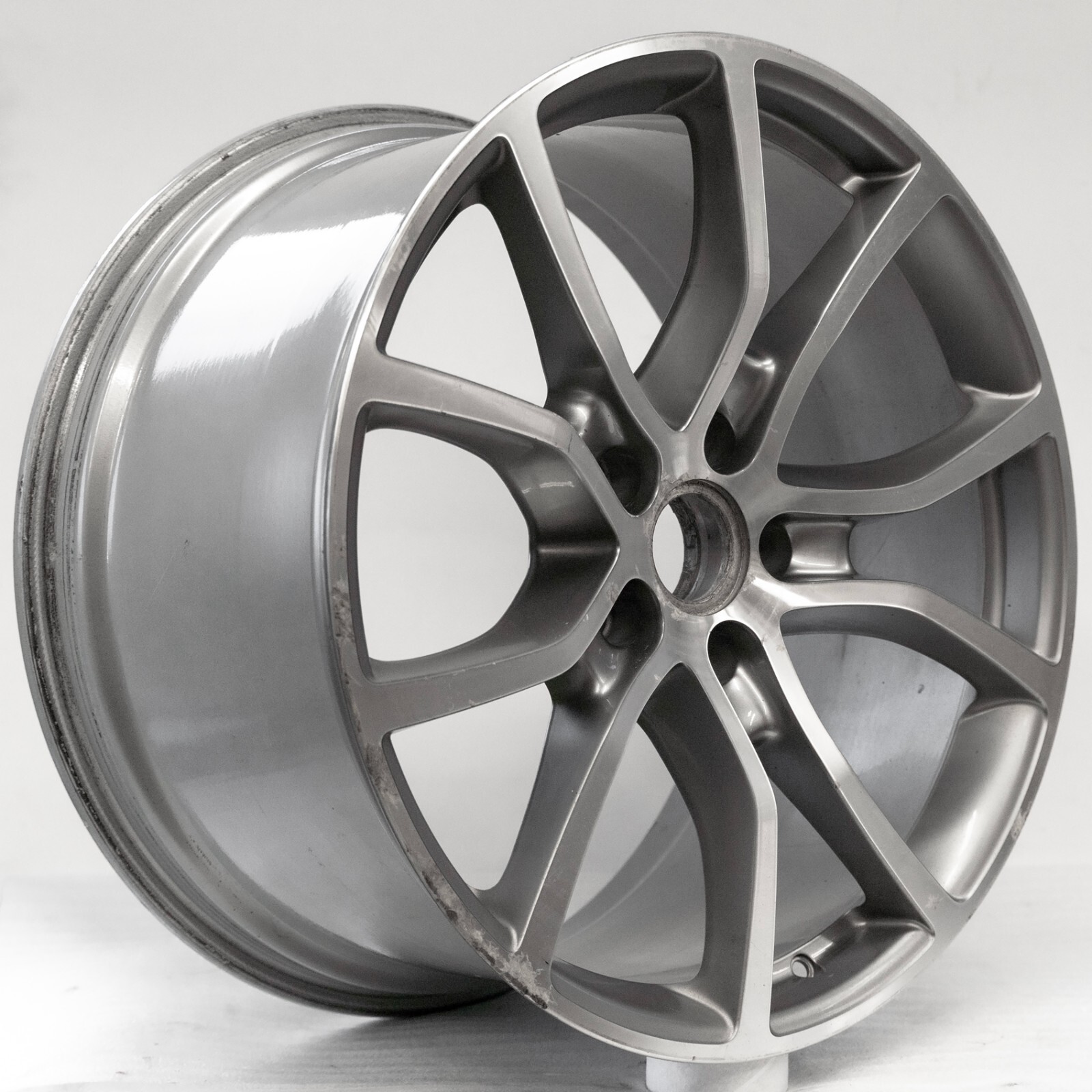 Porsche Cayenne 21" inch Rear Rim OEM 2019 2020 2021 2022 Genuine Wheel – Image 17