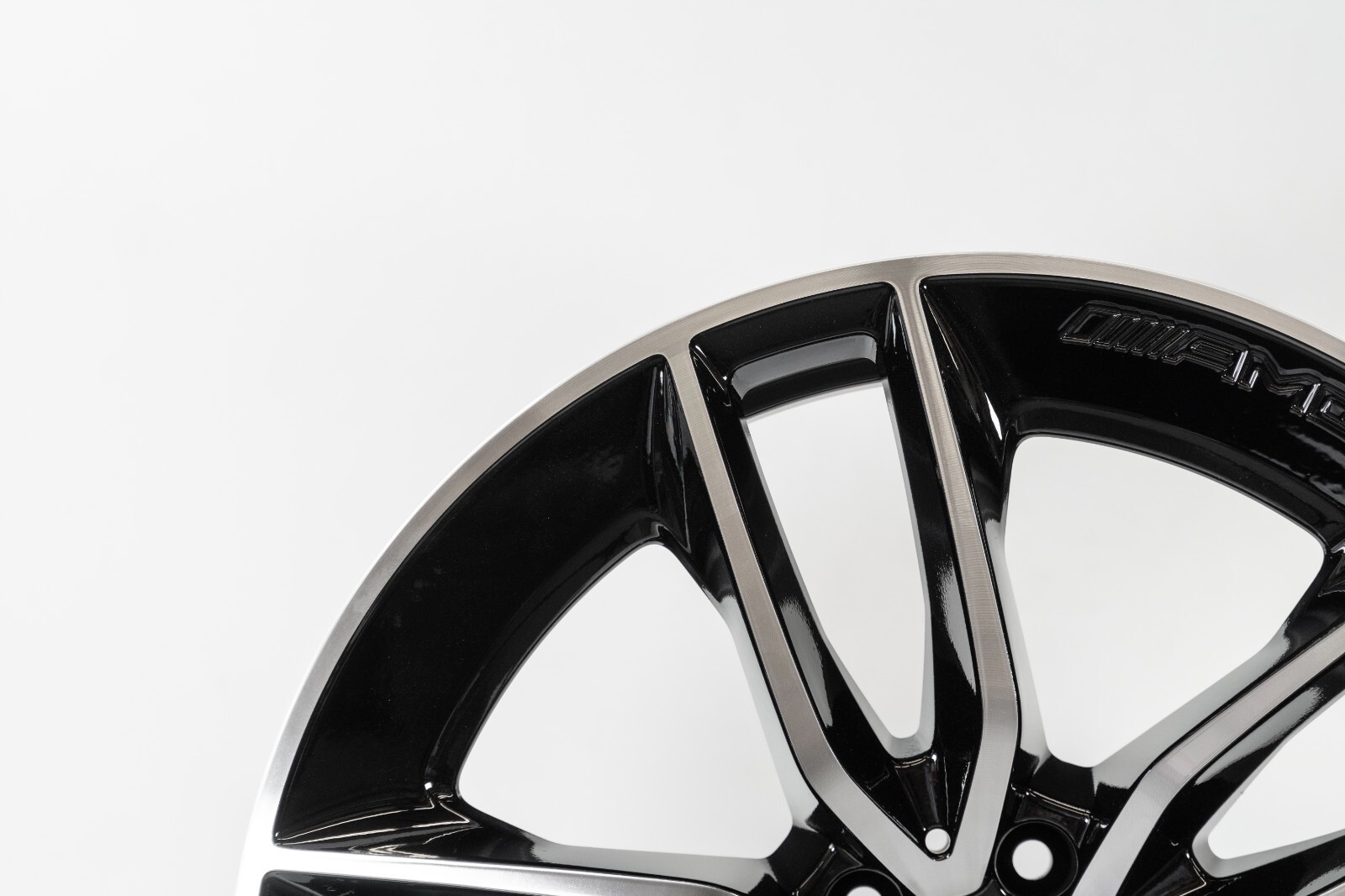 Mercedes CLS53 AMG 20" inch Front rim OEM 2019 2020 2021 2022 Genuine wheel - Image 3