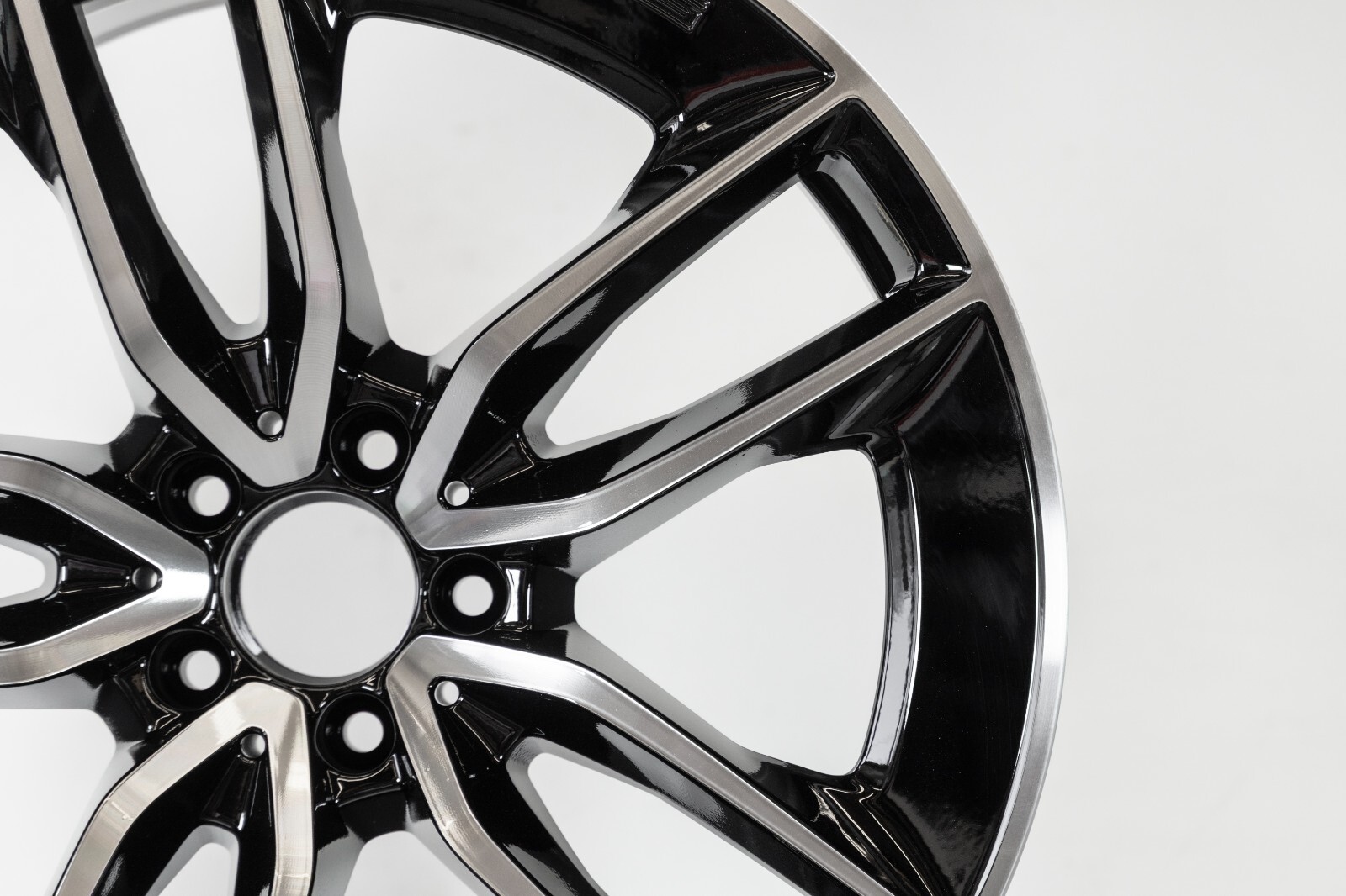 Mercedes CLS53 AMG 20" inch Front rim OEM 2019 2020 2021 2022 Genuine wheel - Image 4