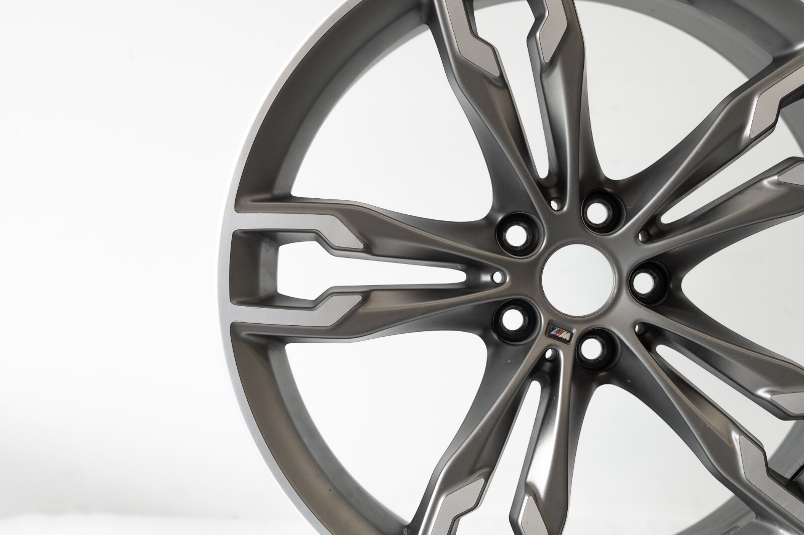 BMW 530i 540i 550i 20" inch Rear rim OEM 2016 2017 2018 2019 2020 Genuine Wheel – Image 4