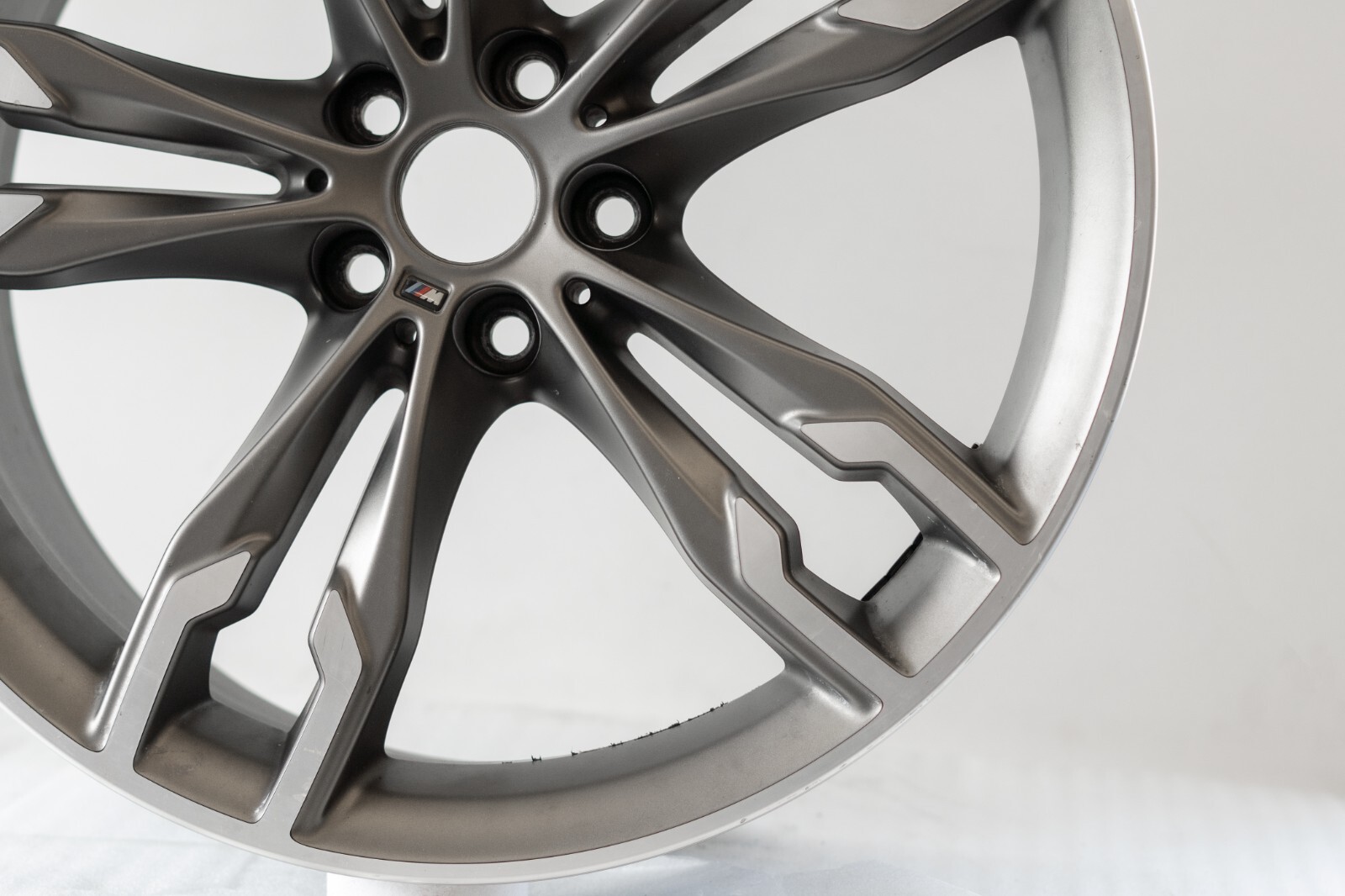 BMW 530i 540i 550i 20" inch Rear rim OEM 2016 2017 2018 2019 2020 Genuine Wheel – Image 5