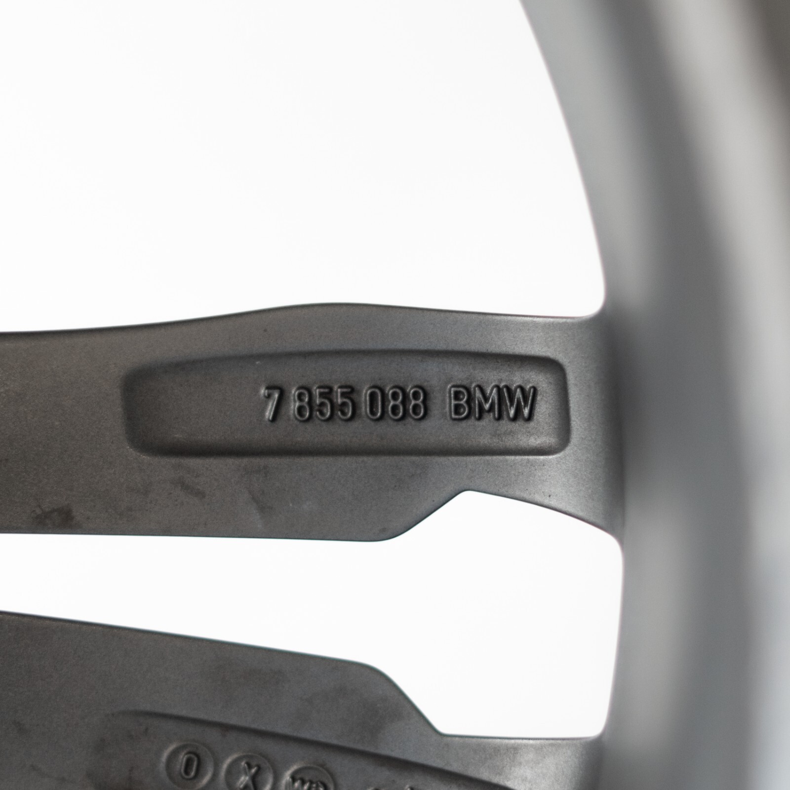 BMW 530i 540i 550i 20" inch Rear rim OEM 2016 2017 2018 2019 2020 Genuine Wheel – Image 15