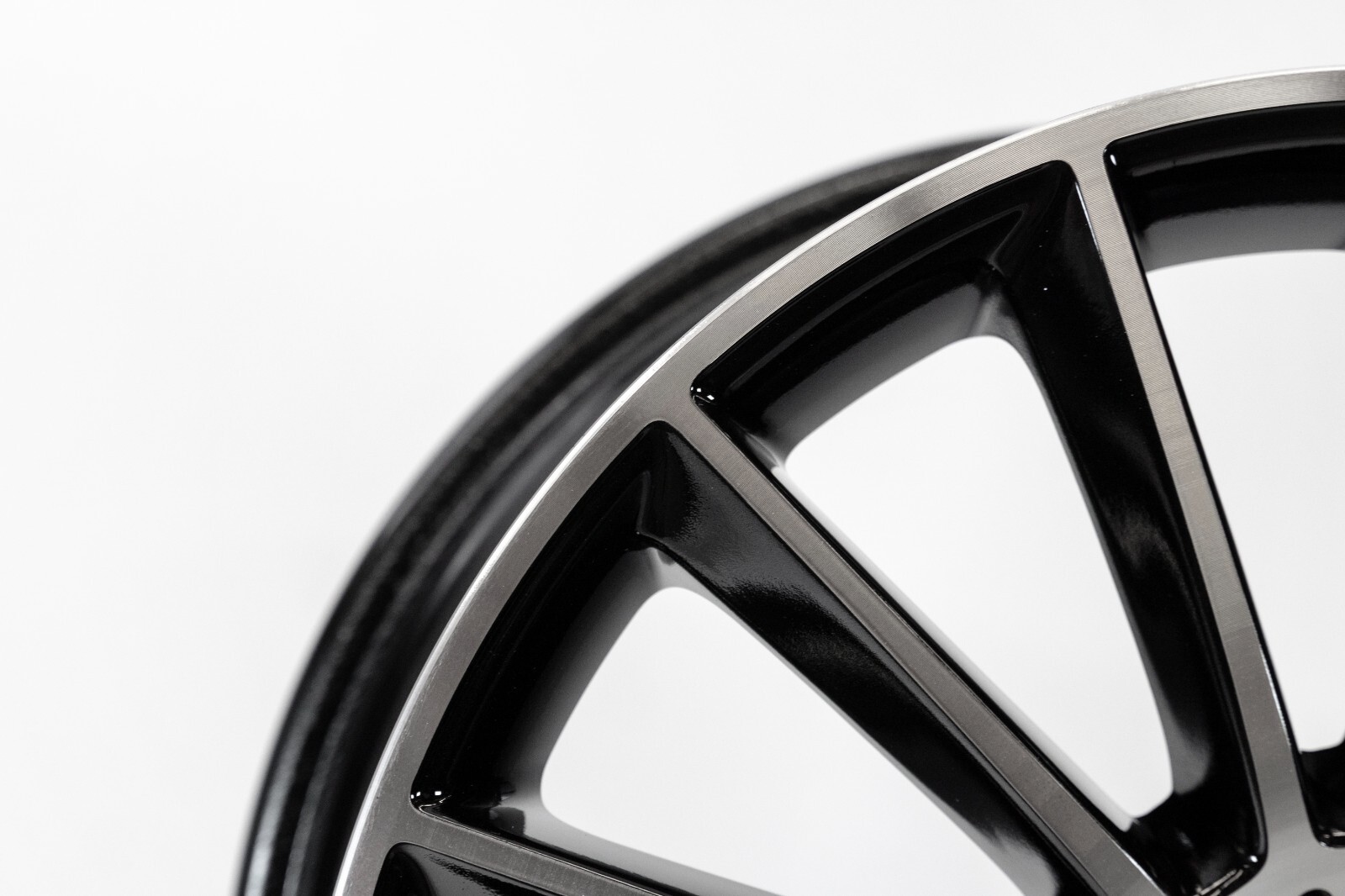 Mercedes A35 AMG 19" inch rim OEM 2019 2020 2021 Genuine Original Wheel 65577 - Image 9
