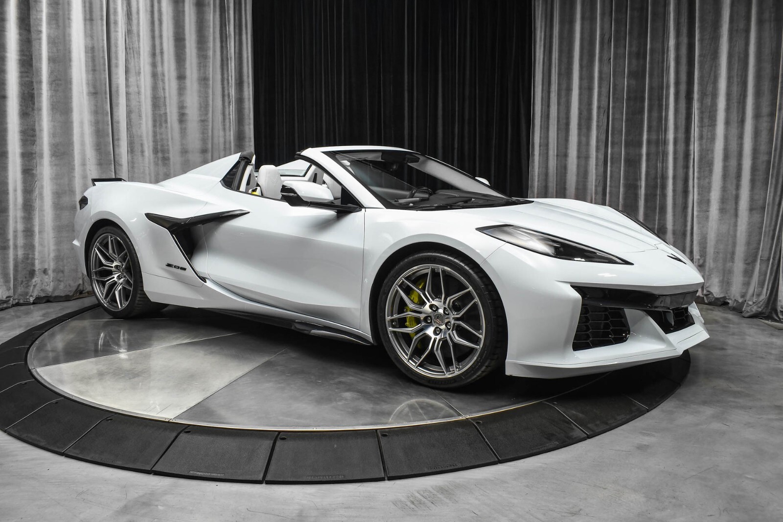 Chevrolet Corvette Z06 C8 20"/21" inch rim Genuine Original Forged OEM Wheel Set - Image 8