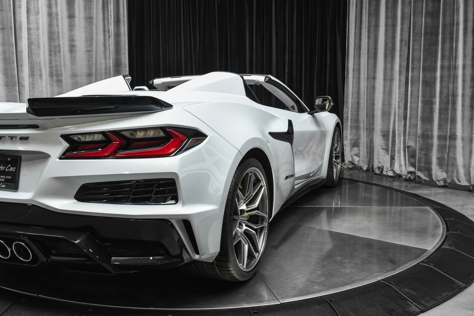 Chevrolet Corvette Z06 C8 20"/21" inch rim Genuine Original Forged OEM Wheel Set - Image 10