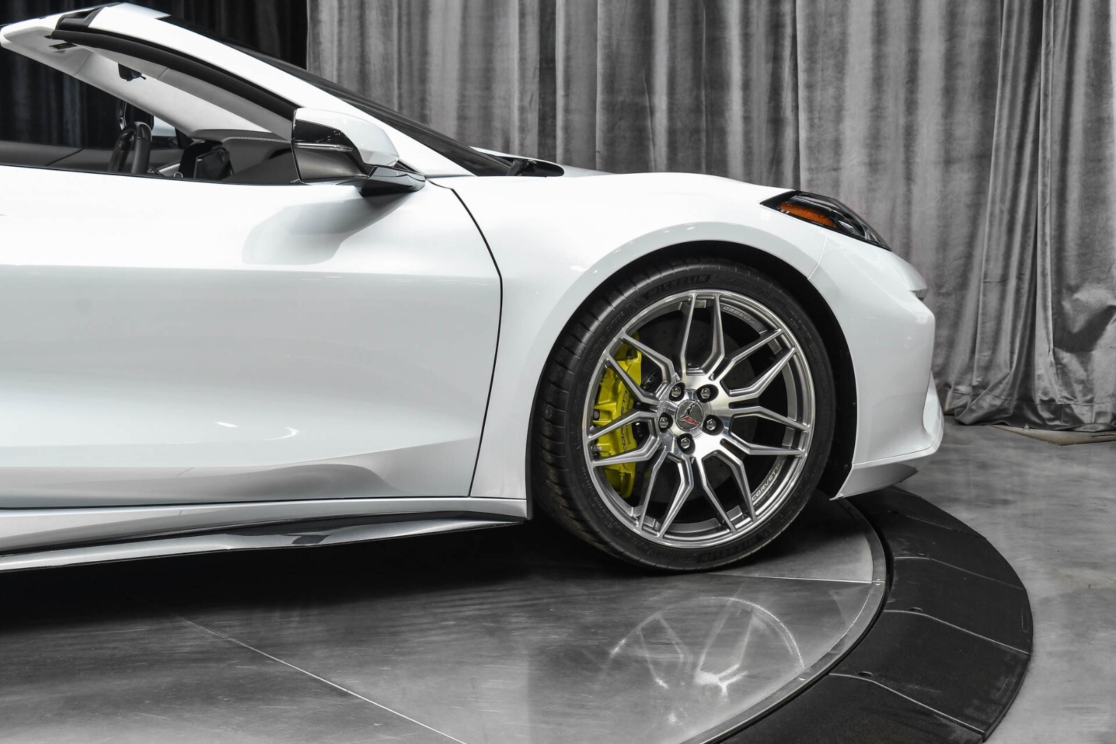 Chevrolet Corvette Z06 C8 20"/21" inch rim Genuine Original Forged OEM Wheel Set - Image 11