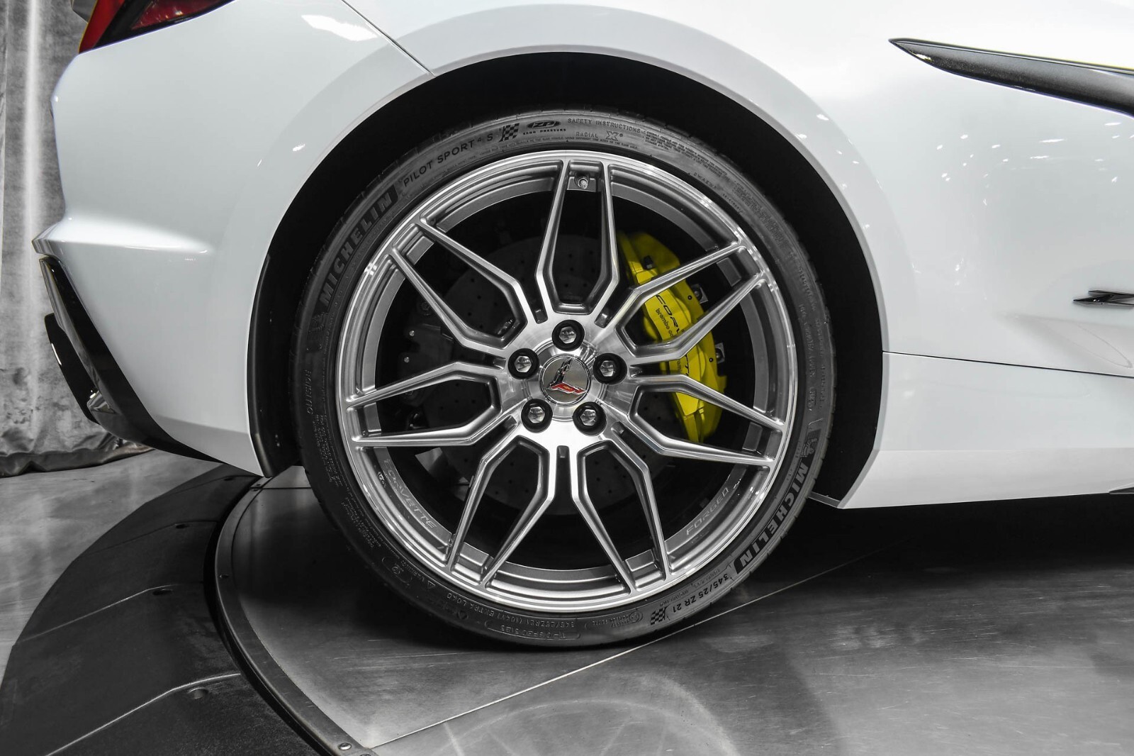 Chevrolet Corvette Z06 C8 20"/21" inch rim Genuine Original Forged OEM Wheel Set - Image 12