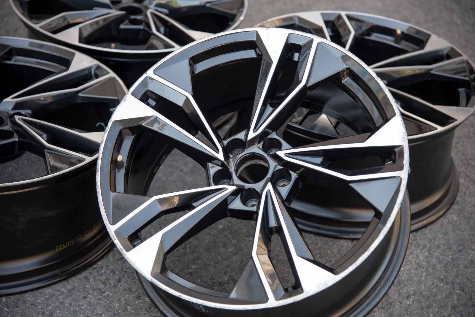 Audi A5 S5 20" inch rim OEM 2020 2021 2022 2023 Genuine Polygon Wheel Set of 4 - Image 12