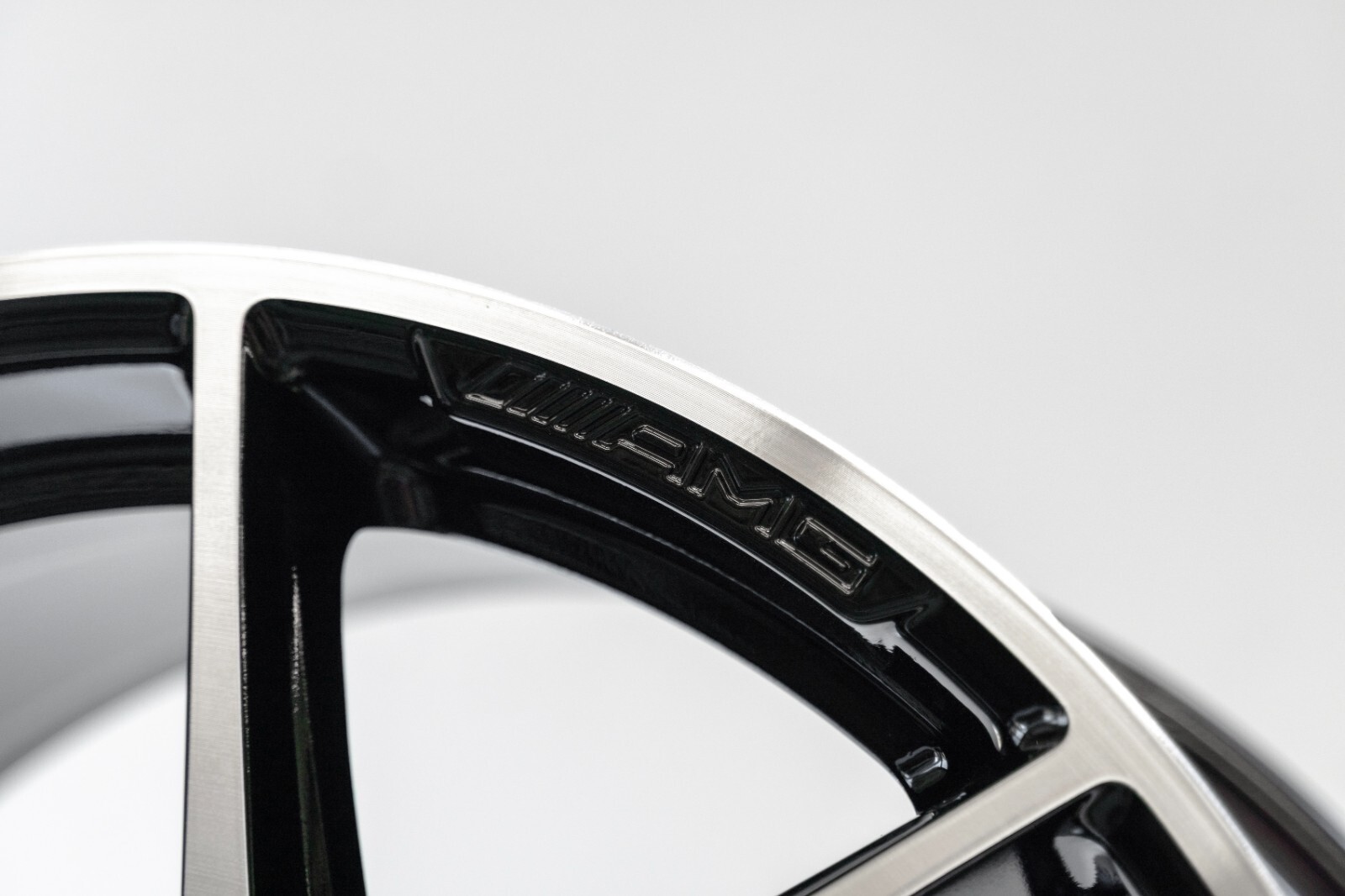 Mercedes E450 All Terrain Estate 20" inch Front rim OEM 2020-2023 Genuine Wheel - Image 6