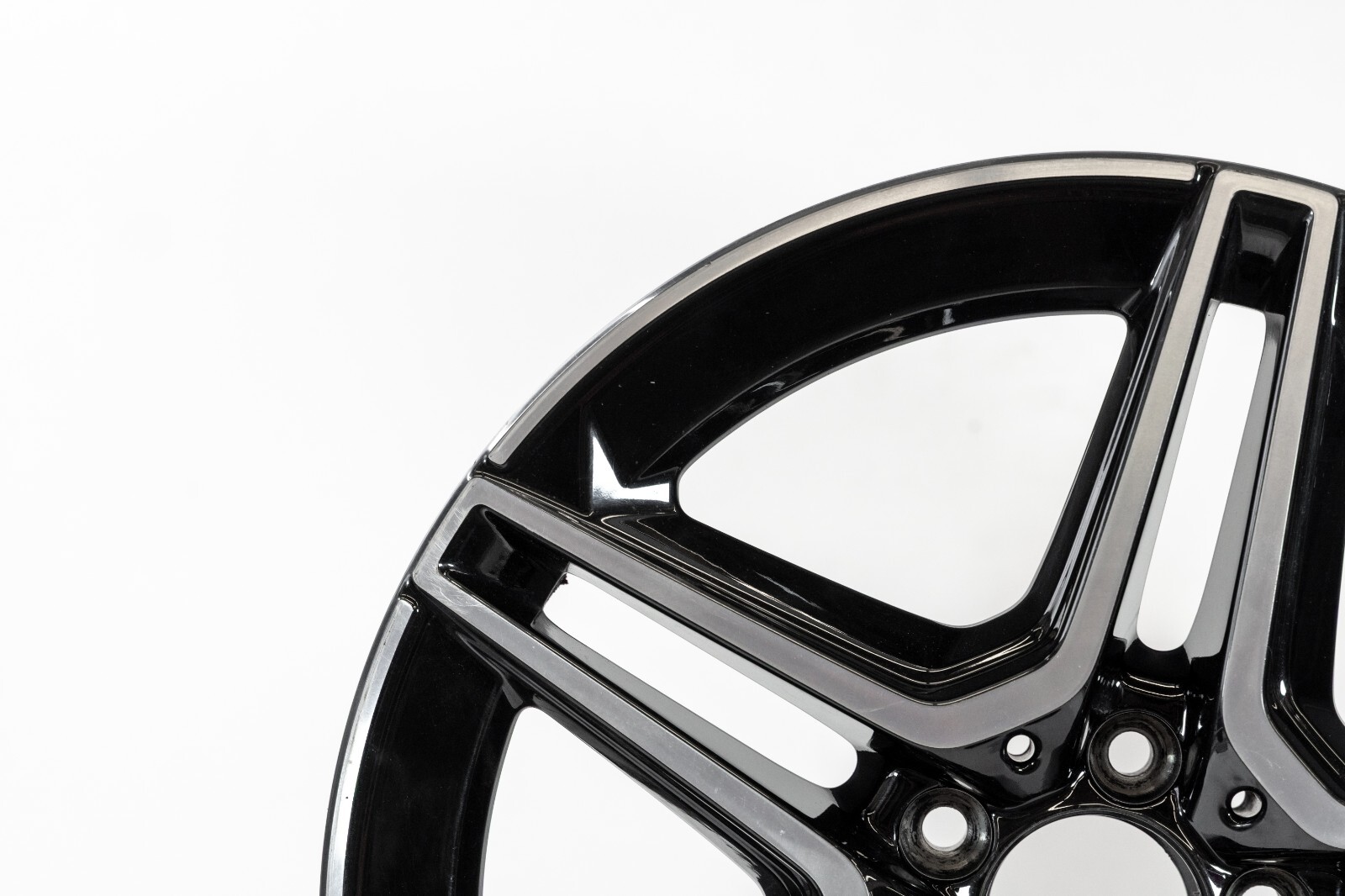 Mercedes E300 E450 AMG 18" inch rim OEM 2019 2020 2021 2022 Genuine Wheel - Image 3