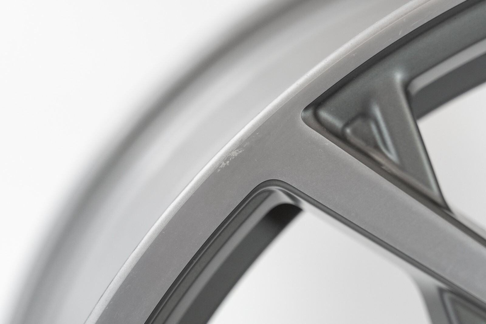 BMW M340i M440i 20" inch Front rim OEM 2020 2021 2022 2023 2024 795M Wheel – Image 12