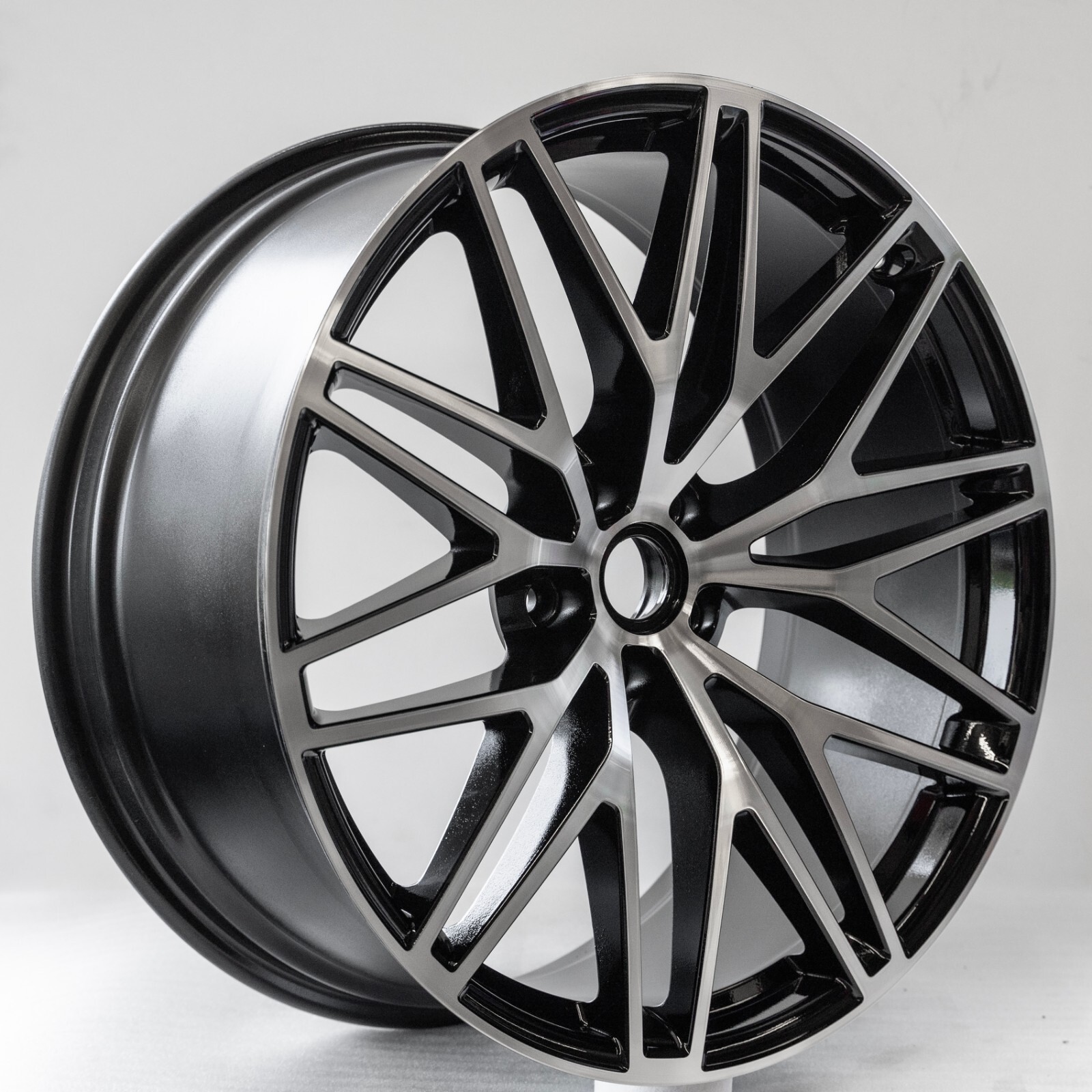 Porsche Macan S GTS 21" inch Front rim OEM 2022 2023 2024 RS Spyder wheel - Image 15