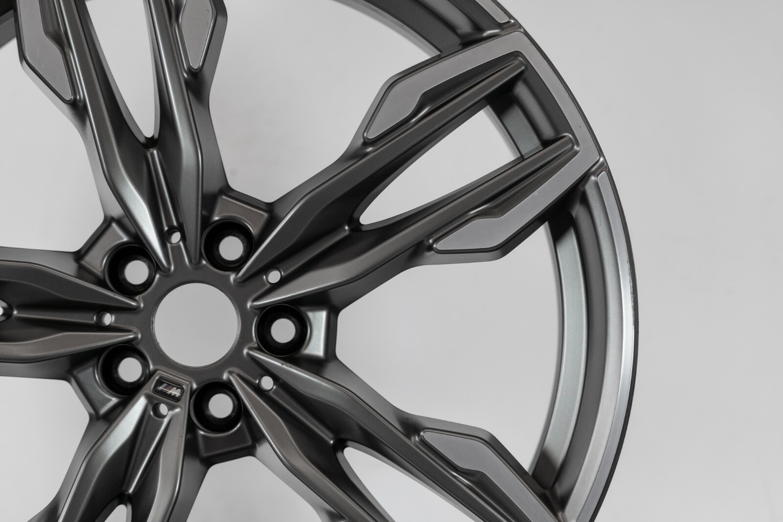BMW X3 X4 M40i 21" inch Front Rim OEM 2018 2019 2020 2021 2022 2023 718M Wheel - Image 4
