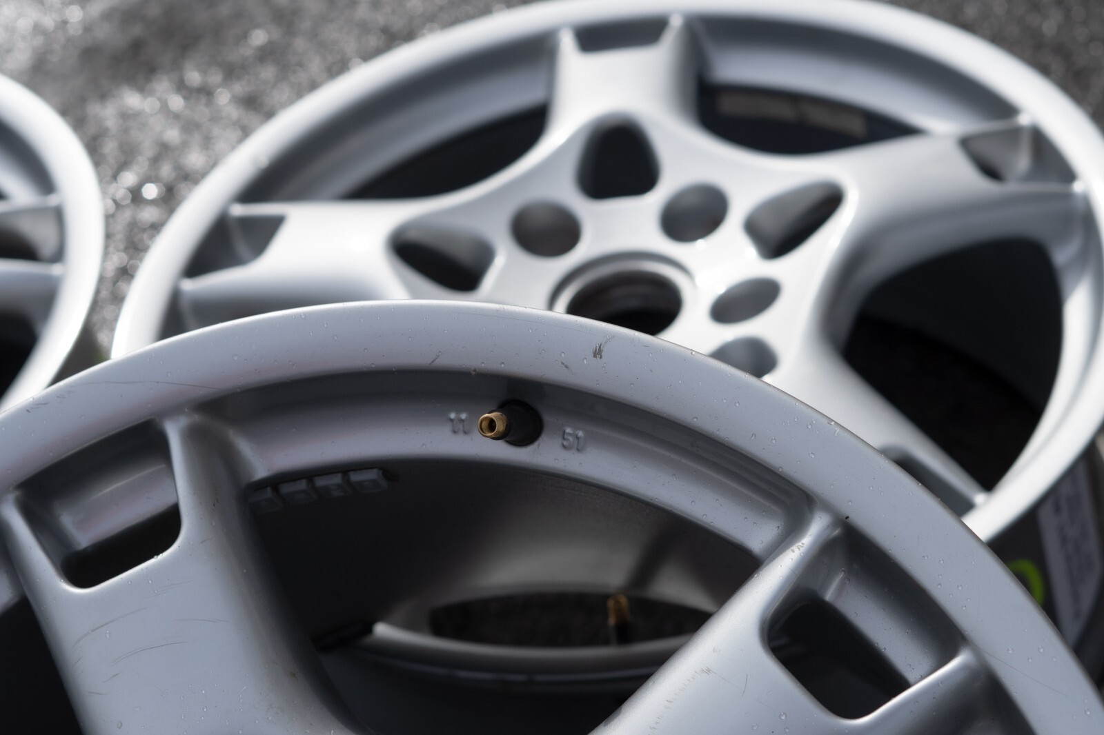 Porsche Carrera 4 4S 911 997 19" inch rim OEM 2005-2013 Lobster claw wheel set - Image 14