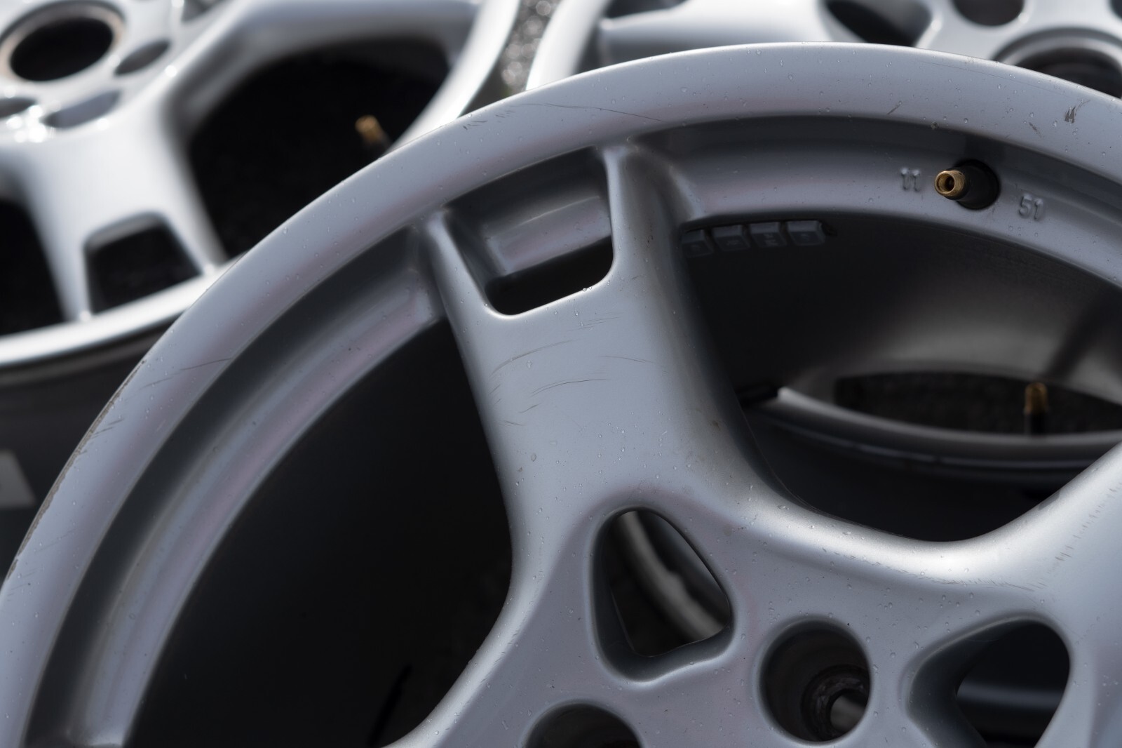 Porsche Carrera 4 4S 911 997 19" inch rim OEM 2005-2013 Lobster claw wheel set - Image 15