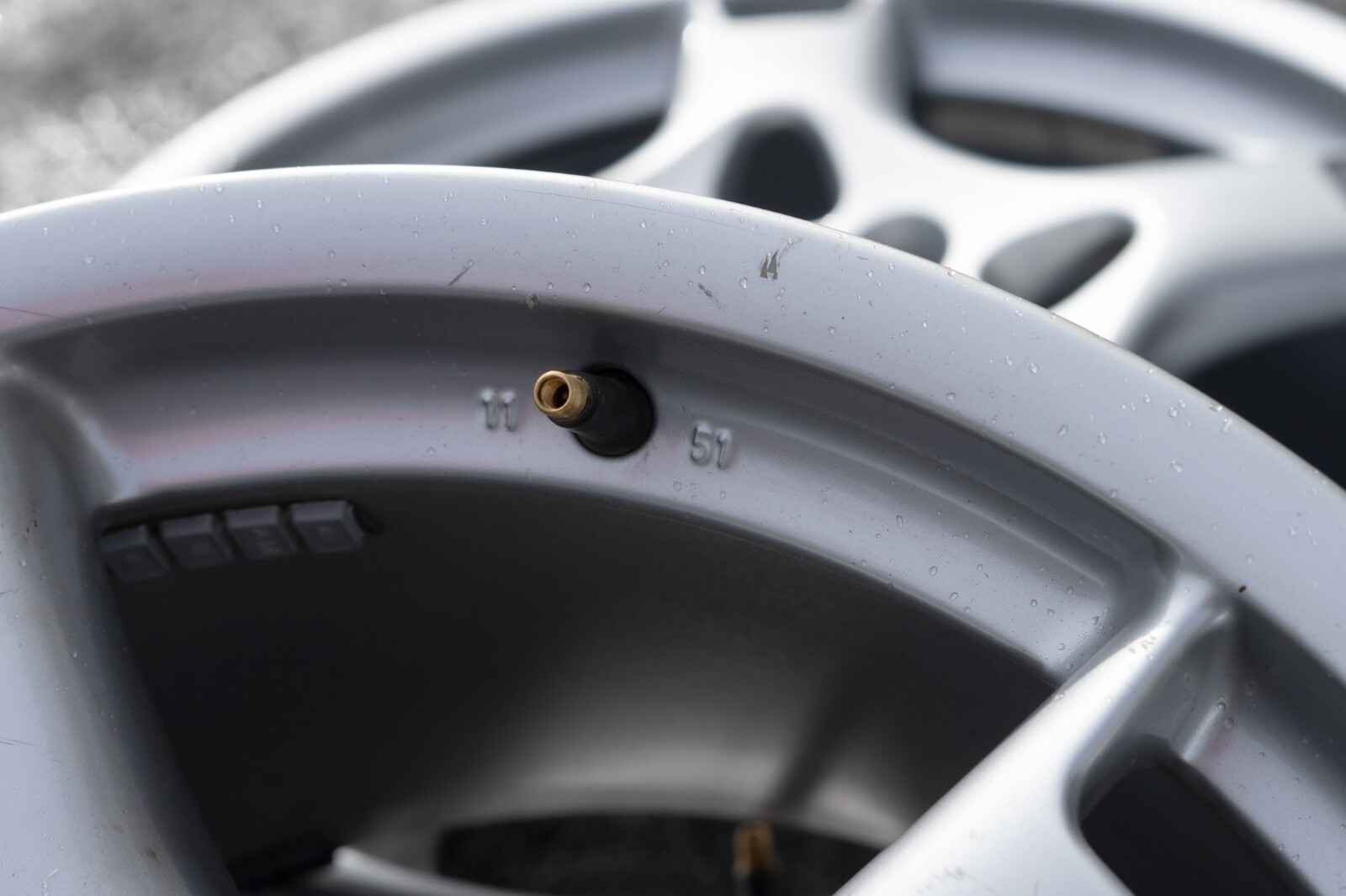 Porsche Carrera 4 4S 911 997 19" inch rim OEM 2005-2013 Lobster claw wheel set - Image 16