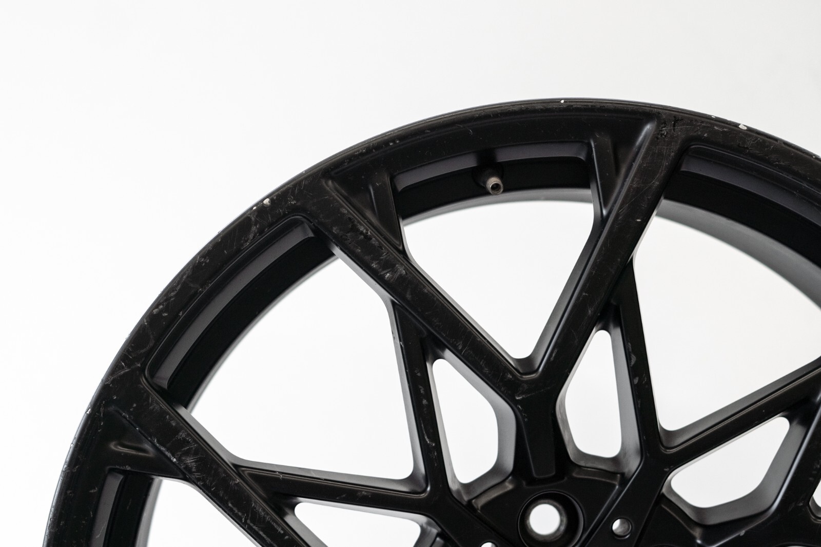 BMW M340i M440i 20" inch Front rim OEM 2020 2021 2022 2023 2024 795M Wheel – Image 3