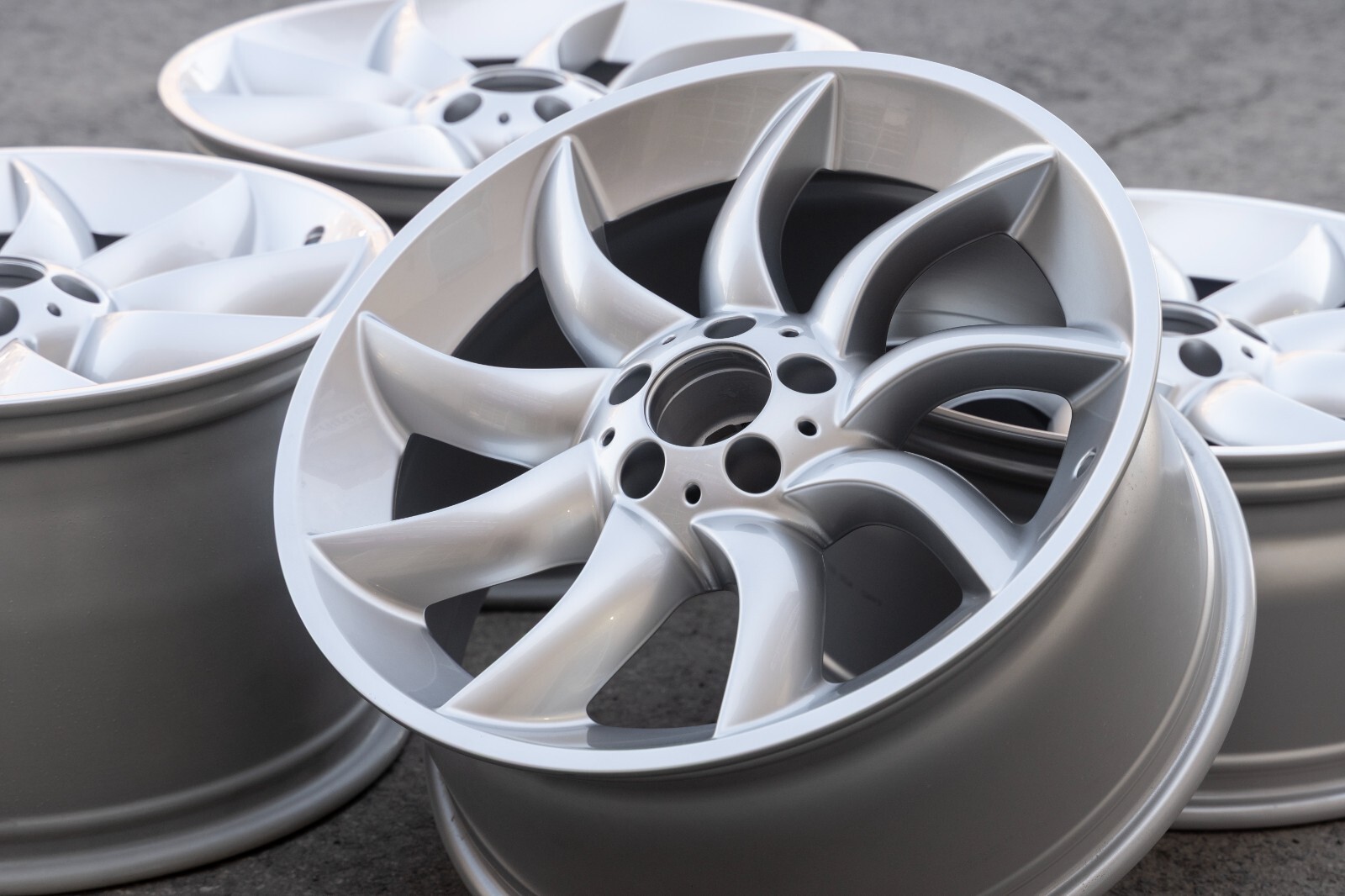 Mercedes McLaren SLR 19" inch rim OEM 2004-2010 Genuine Original Wheel Set of 4 - Image 5