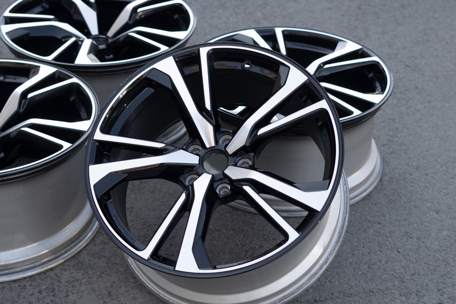 Nissan 370Z 19" Inch Rim OEM 2018 2019 2020 2021 Genuine Forged wheel Set – Image 3