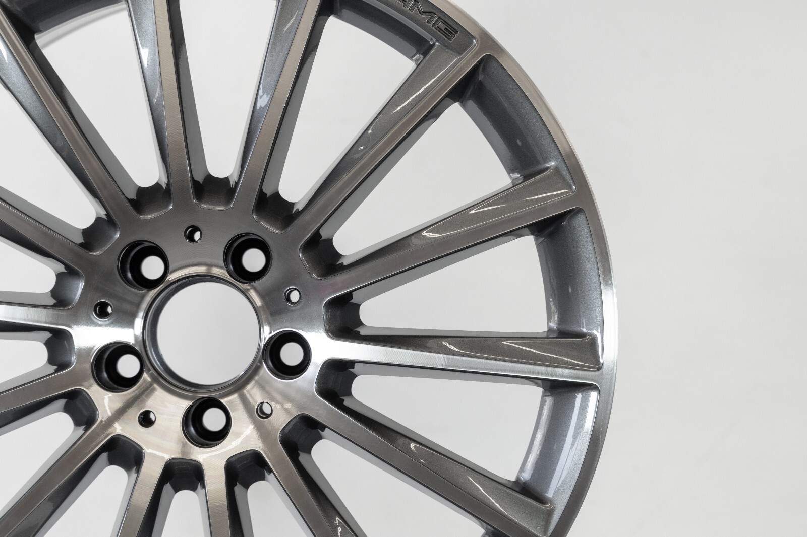 Mercedes C450 C43 AMG 19" inch Front rim OEM 2016-2022 Genuine Original wheel - Image 4