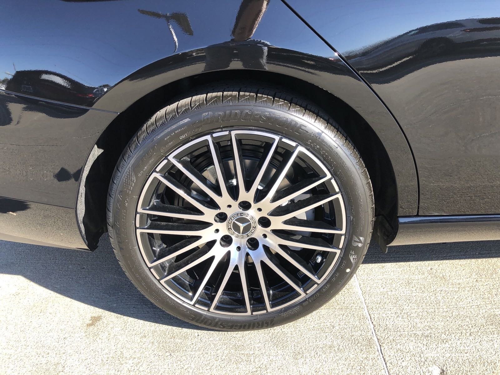 Mercedes C300 18" inch Rear rim OEM 2023-2026 Genuine Original Wheel 2064015000 - Image 2