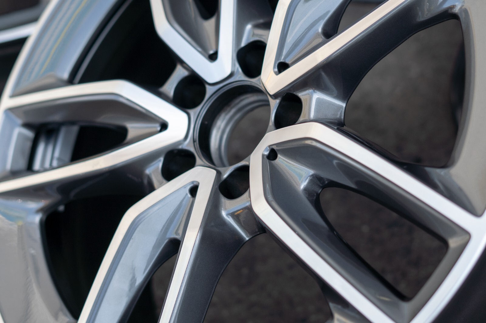 Mercedes GLA250 GLA35 GLB250 GLB35 19" inch rim OEM 2021 2022 2023 AMG Wheel SET - Image 11
