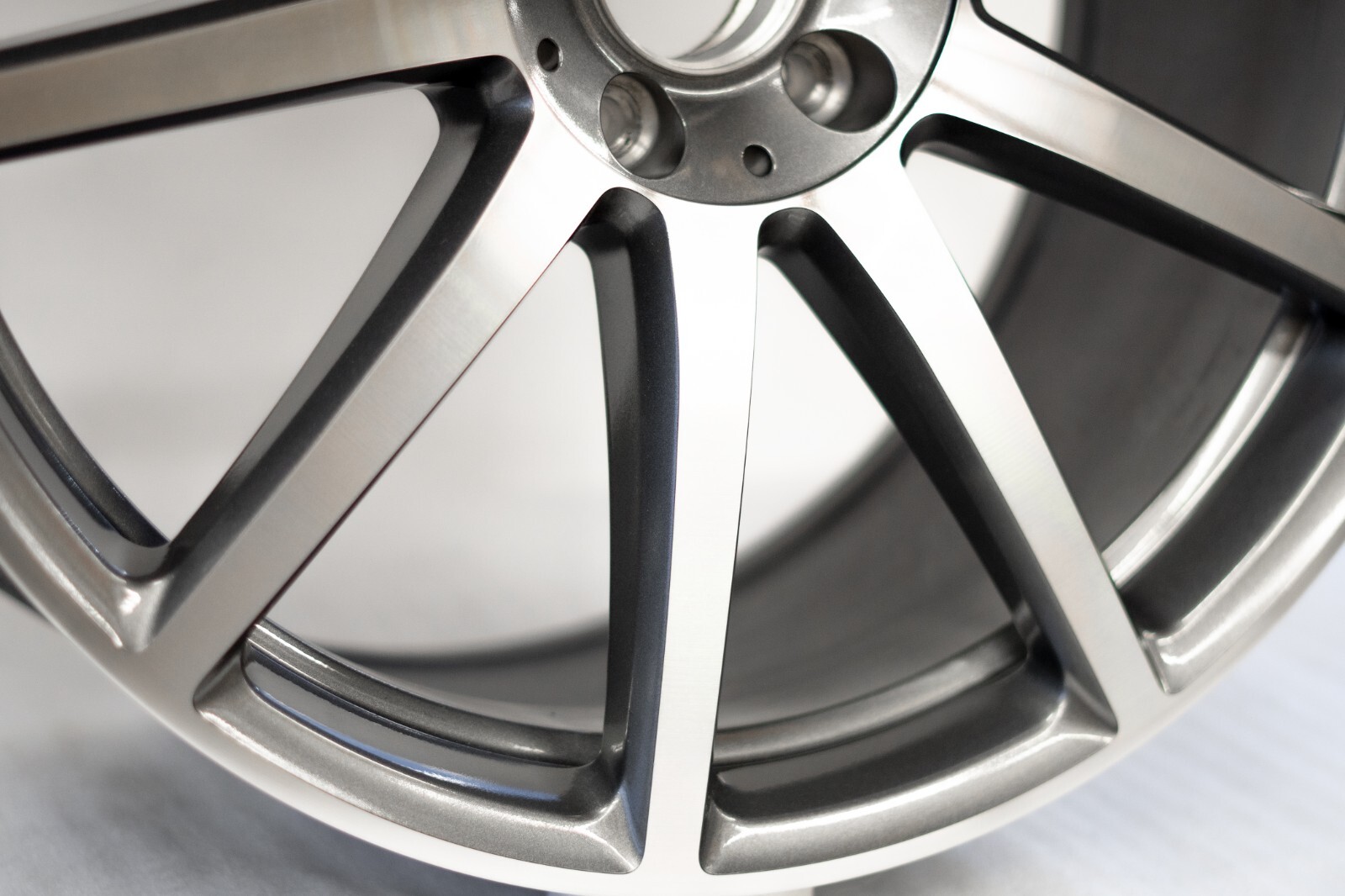 Mercedes S63 S65 AMG 20" Rear rim OEM 2014 2015 2016 2017 2018 Original Wheel - Image 9