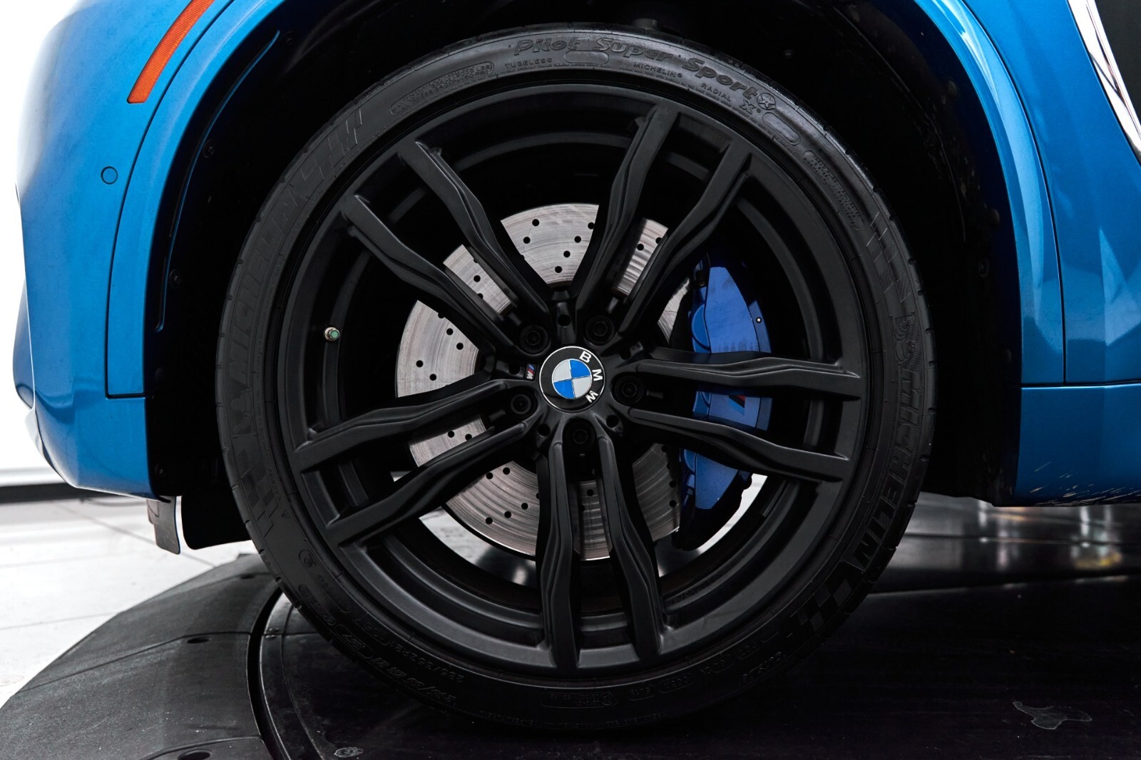 BMW X5M X6M 21" inch Front rim OEM 2016 2017 2018 2019 2020 Original 612 wheel - Image 18