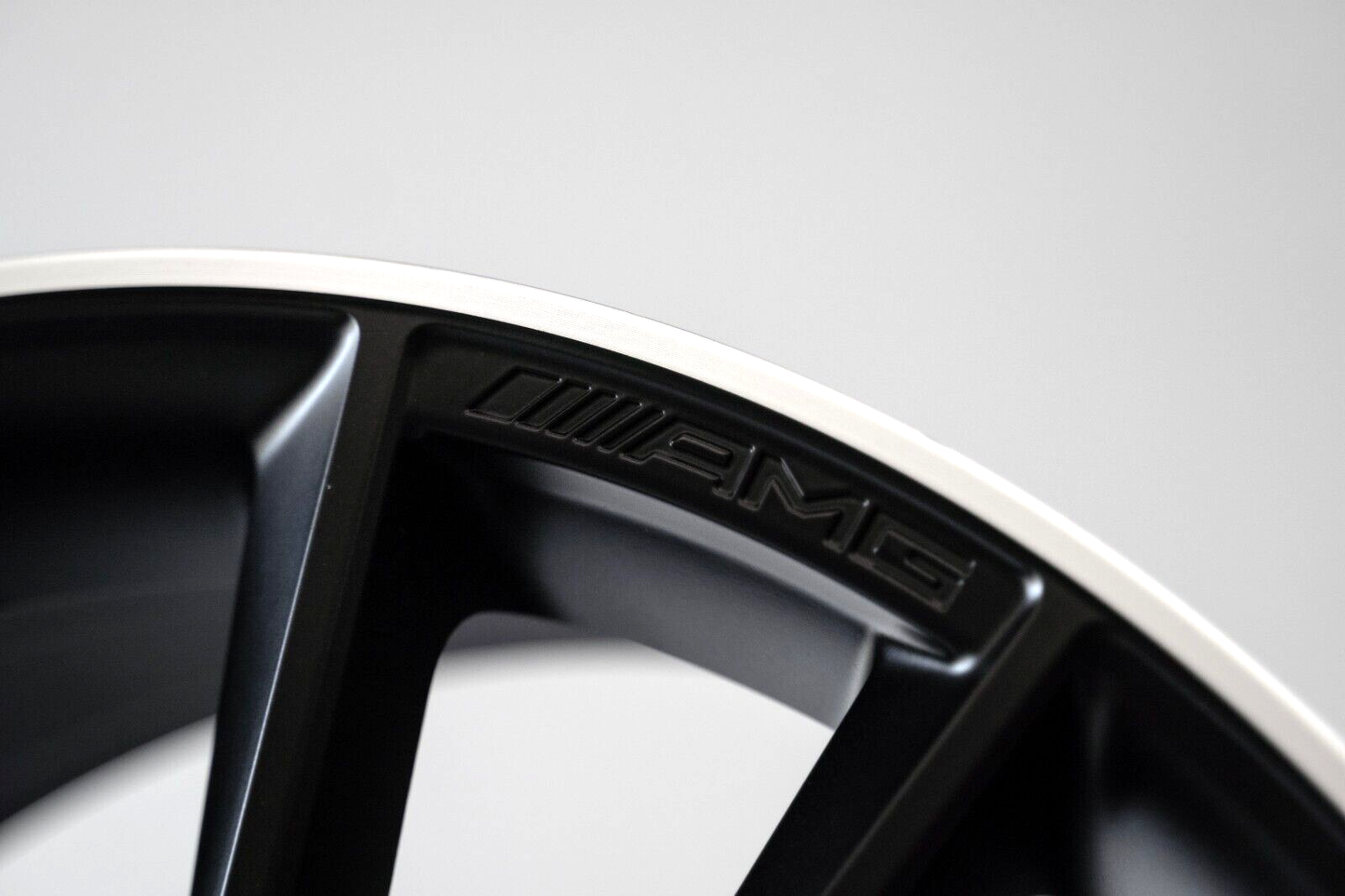 Mercedes CLA35 AMG 19" inch rim OEM 2020 2021 2022 2023 Genuine Original wheel – Image 6