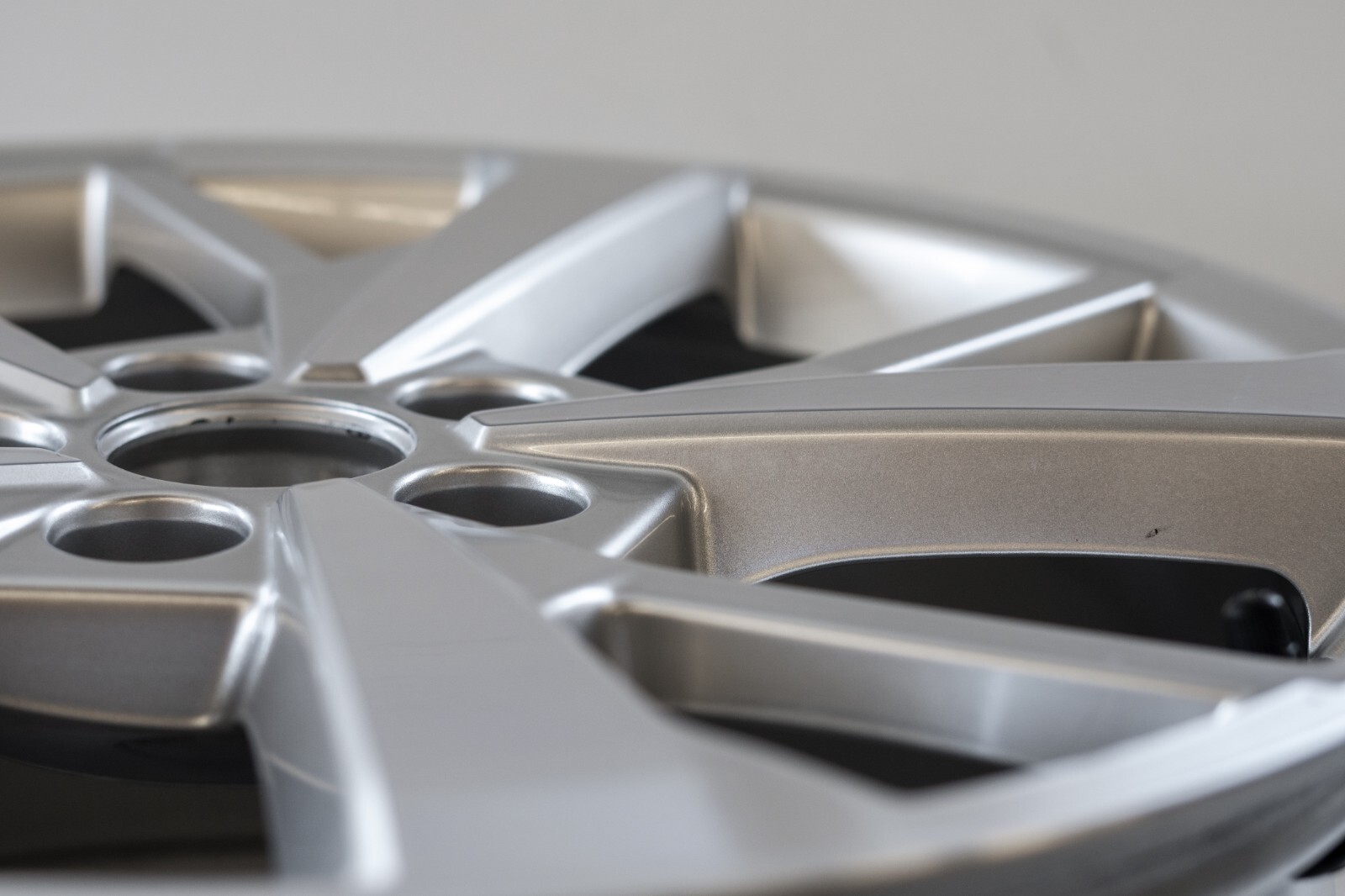 Audi Q3 18" inch rim OEM 2020 2021 2022 Genuine Original Factory wheel – Image 14