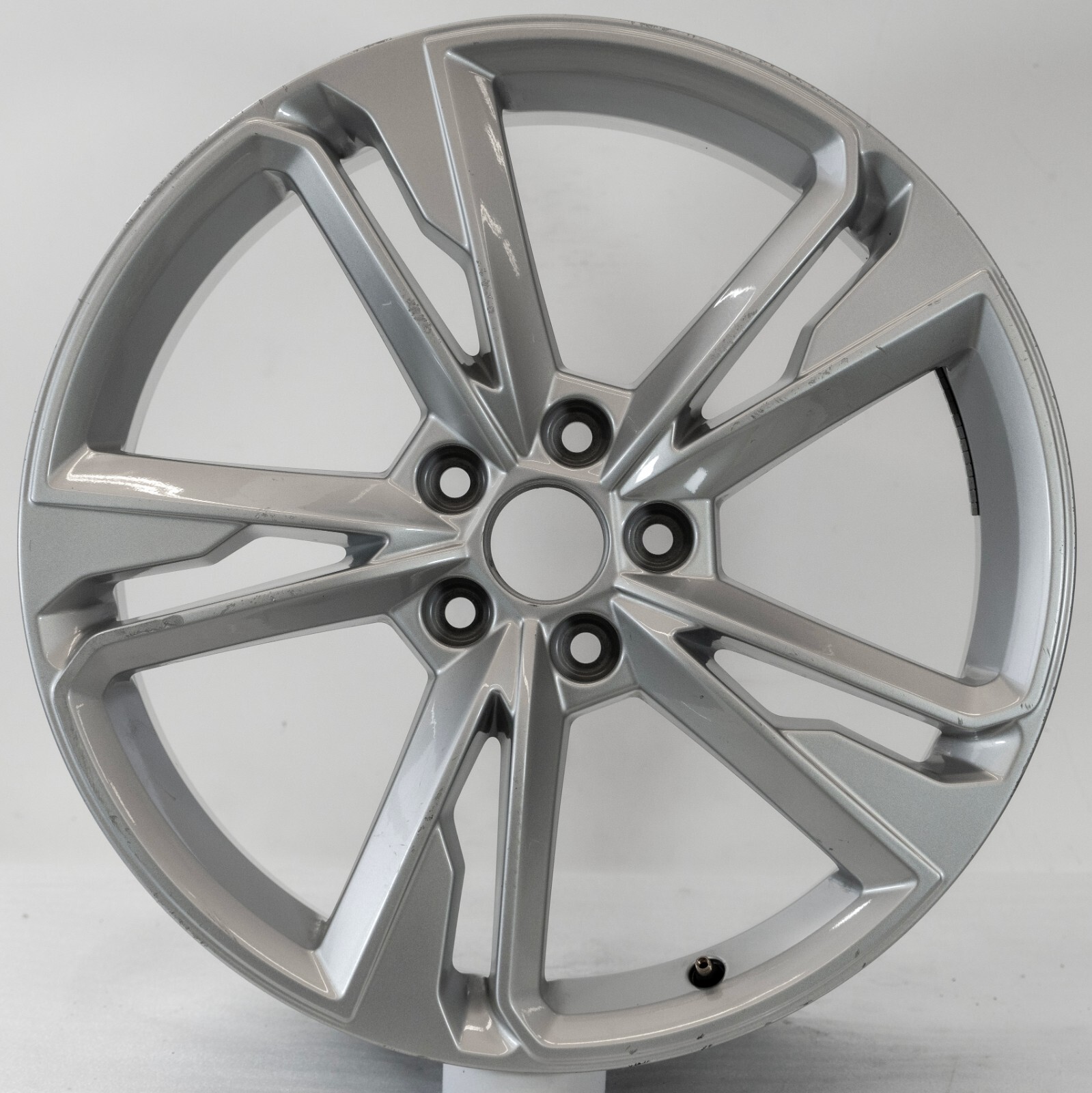 Audi Q3 19" inch rim OEM 2019 2020 2021 2022 2023 2024 Genuine Original wheel - Image 2