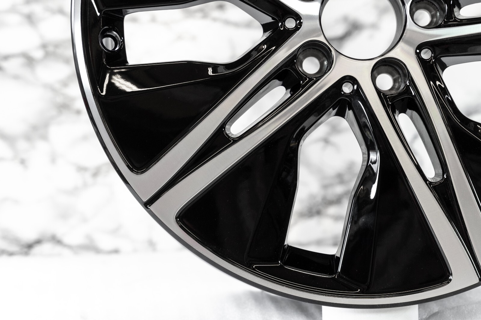 Mercedes A220 B250 CLA250 18" inch rim OEM 2019-2024 Genuine Original NEW Wheel - Image 5