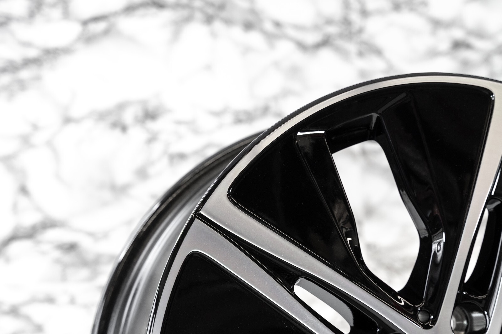 Mercedes A220 B250 CLA250 18" inch rim OEM 2019-2024 Genuine Original NEW Wheel - Image 10